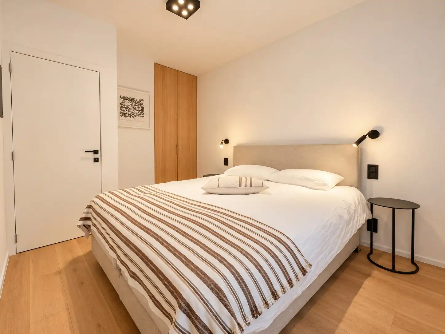 Volledig gerenoveerd appartement met een mooi zeezicht gelegen tussen het Driehoeksplein en Albertplein. foto 18
