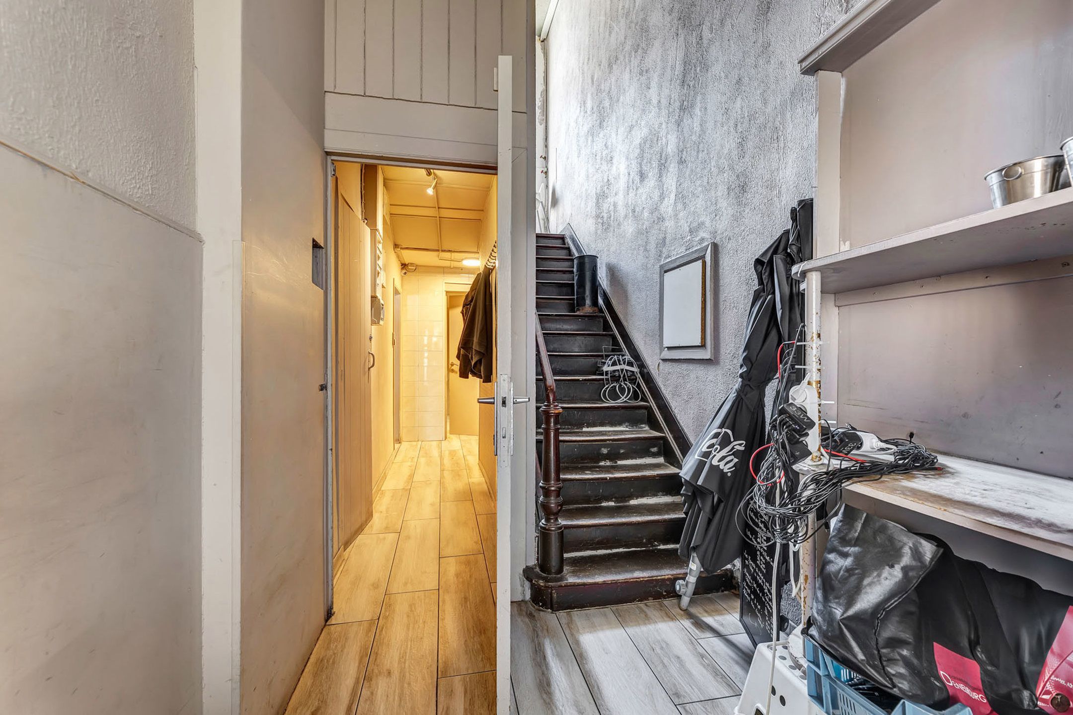 Gewaardeerd restaurant/handelspand met appartementen foto 27