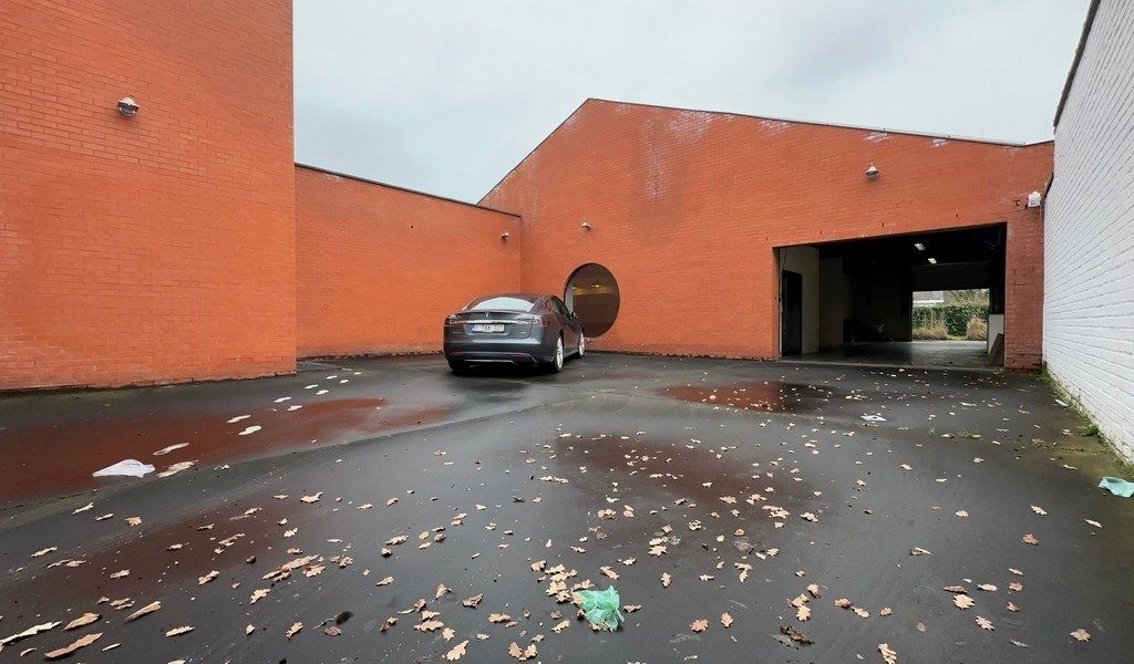Handelspand met ruime garage te koop in Merelbeke-Melle foto 23