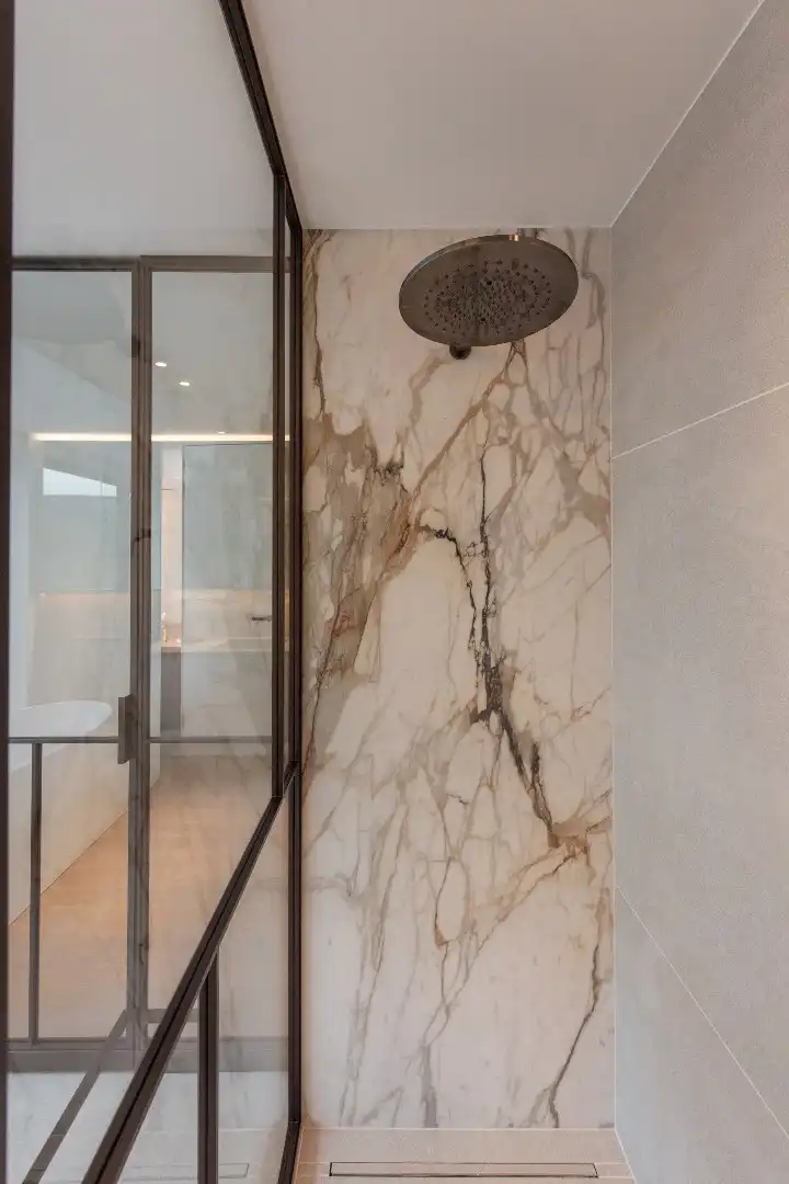 Moderne exclusieve bebouwing in Diepenbeek, gunstig gelegen aan de binnenring. foto 12