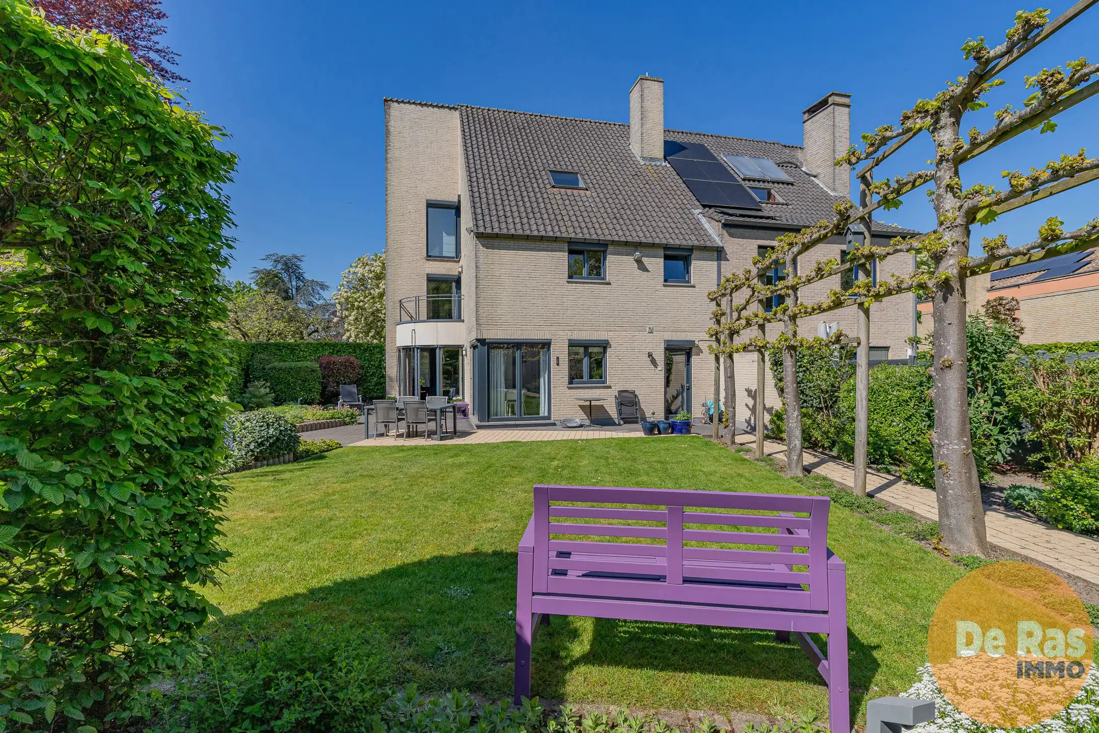 AALST - UITZONDERLIJK GELEGEN GEZINSWONING foto {{pictureIndex}}