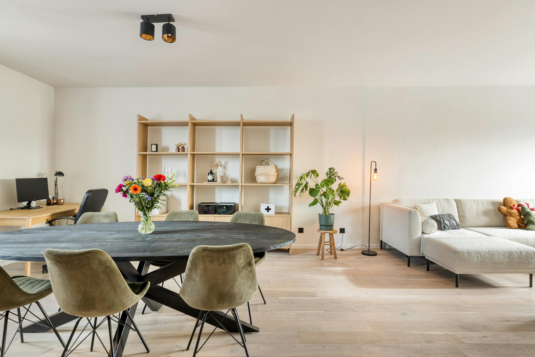 Recent gerenoveerd appartement met terras te koop in Antwerpen foto 7