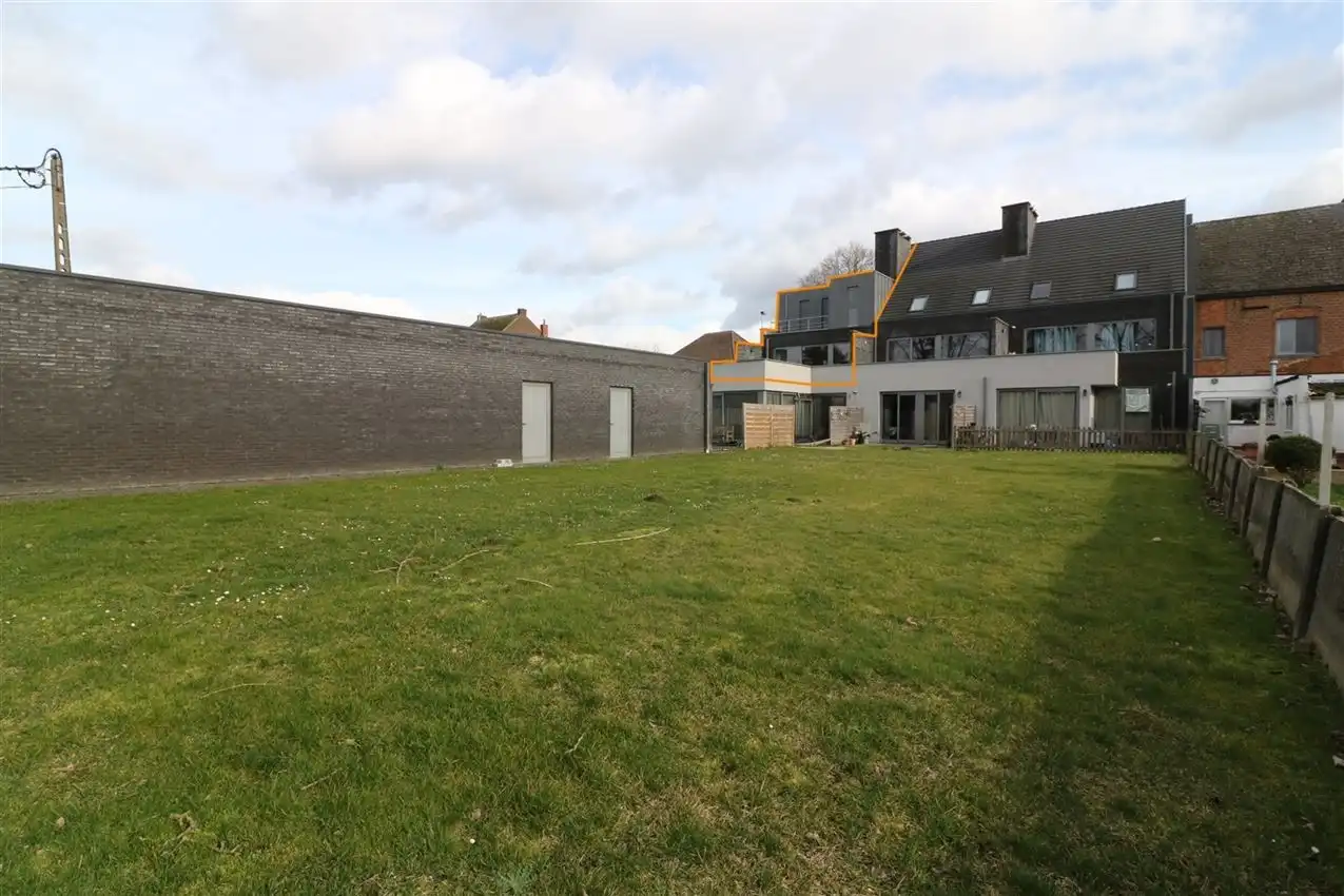 Duplex appartement met 3 slpk., terras en garage  foto 2