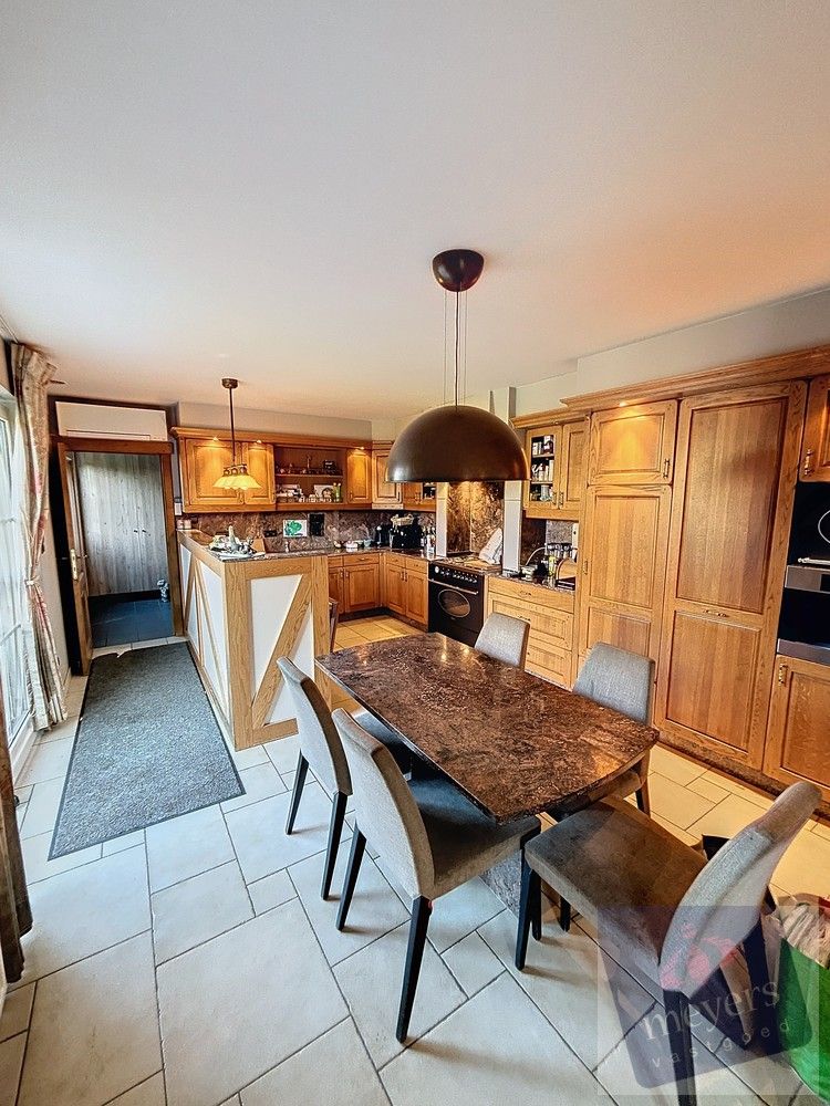 Eigentijdse villa met klasse en comfort in Hasselt – Crutzenstraat 64 foto 16