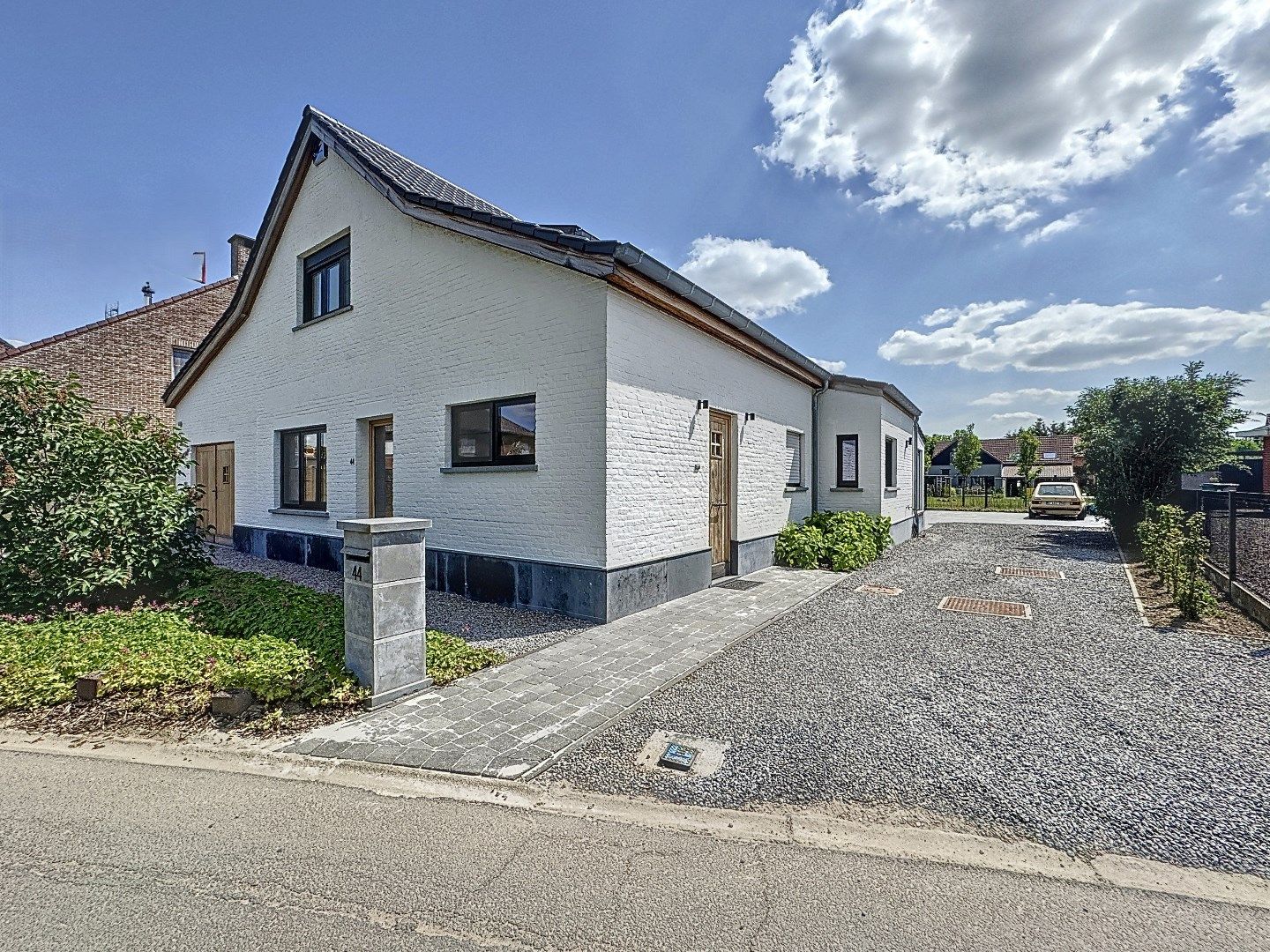 Charmante vrijstaande woning in hartje Werchter foto {{pictureIndex}}