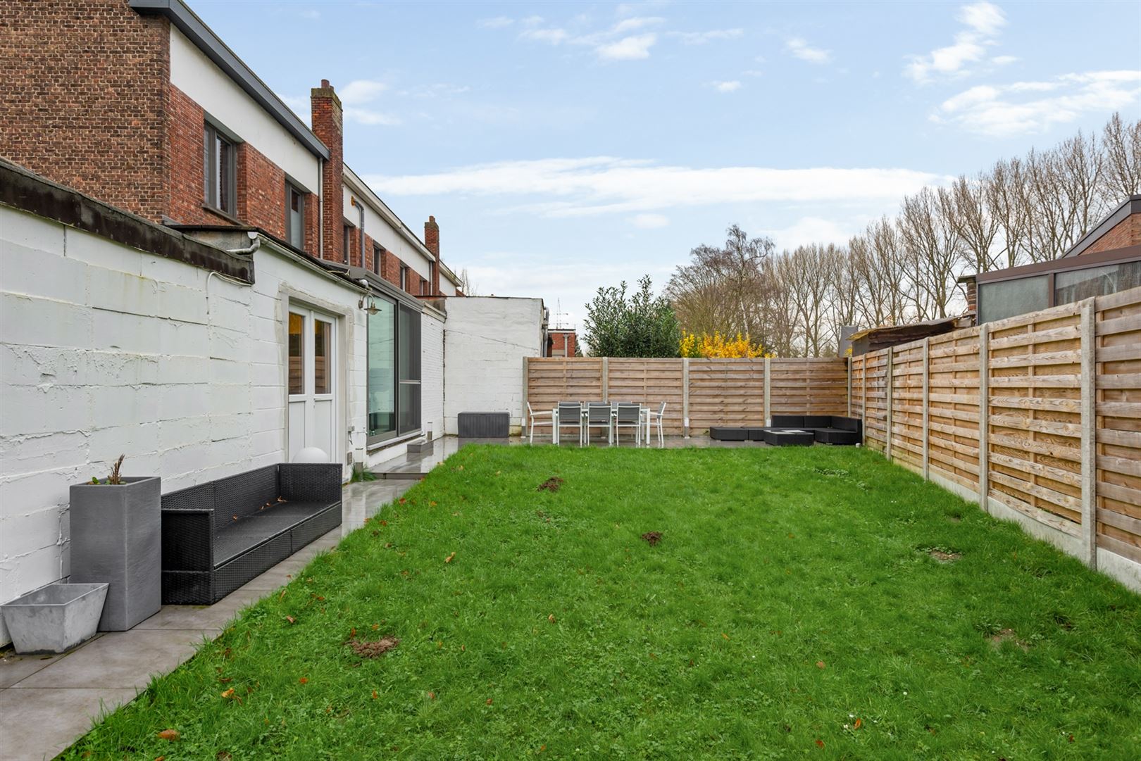 Instapklare woning in groene Edisonwijk, vlakbij invalswegen. foto 3