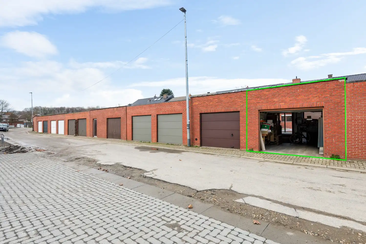 Tof gelijkvloers appartement met 2 slaapkamers, tuin en zwembad foto 13