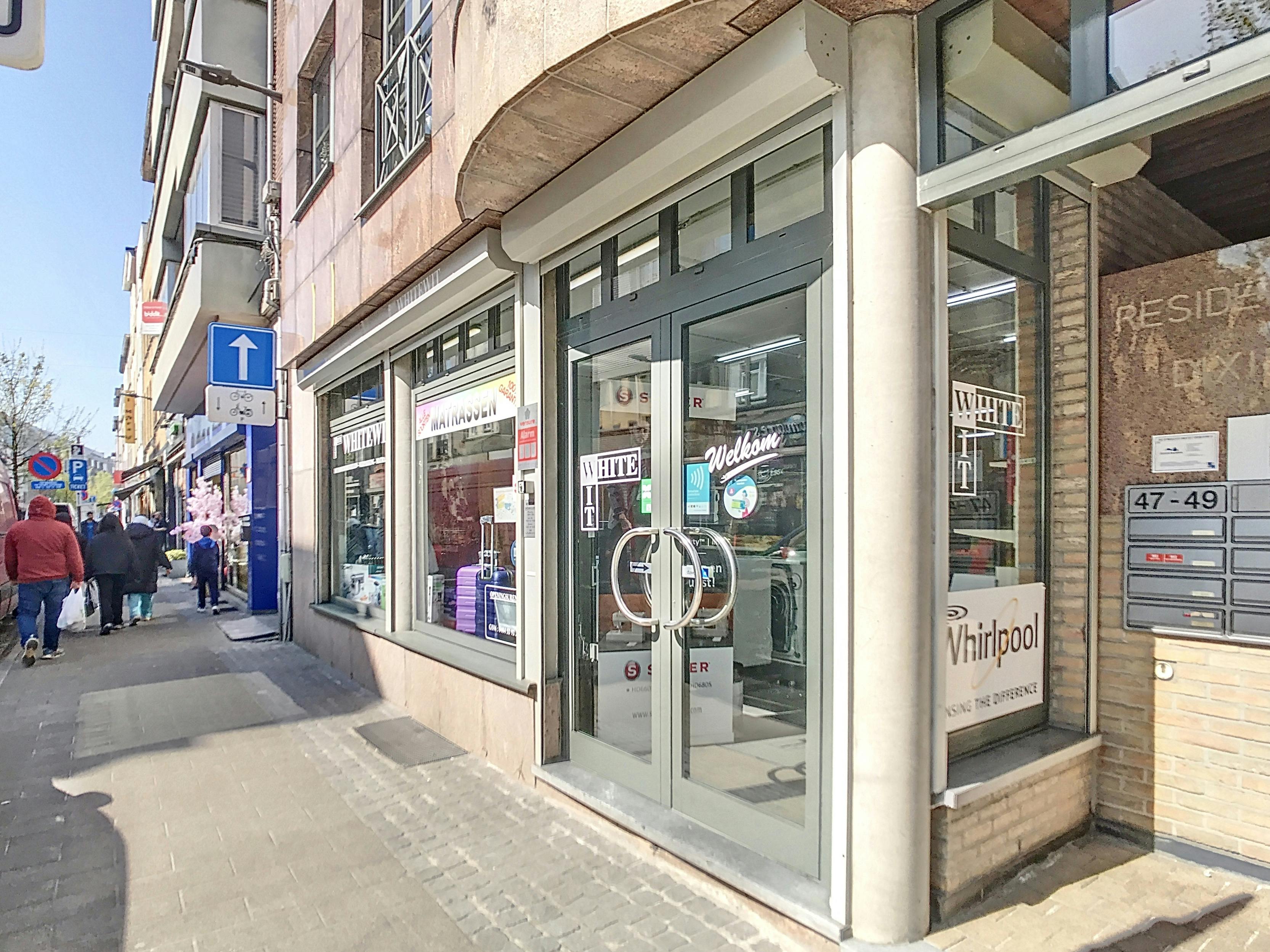 Handelspand  van ca. 326 m² te koop in Antwerpen foto 12