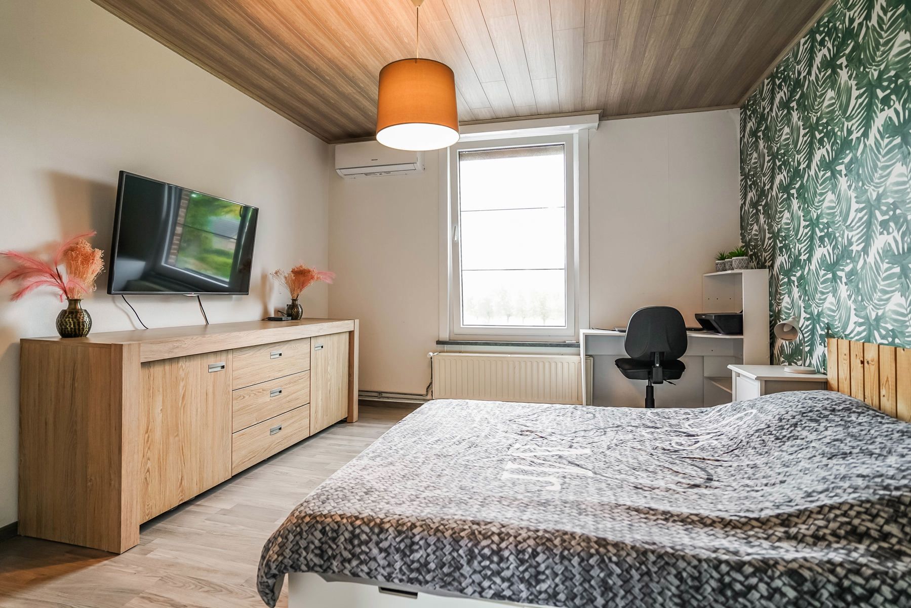 Perfect instapklare, volledig gerenoveerde woning met alle comfort te Kapelle-op-den-Bos foto 19