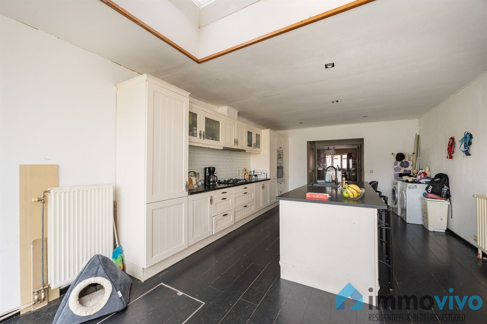 Te renoveren woning met 2 slaapkamers en tuin. foto 6