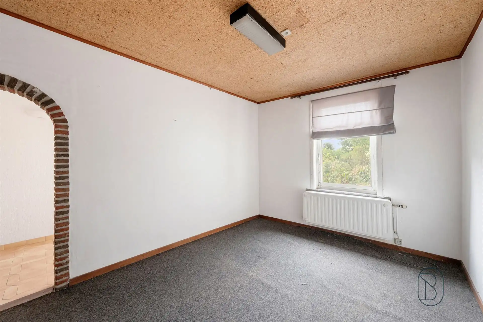 Charmante te renoveren hoeve met hangar op 36 are! foto 11