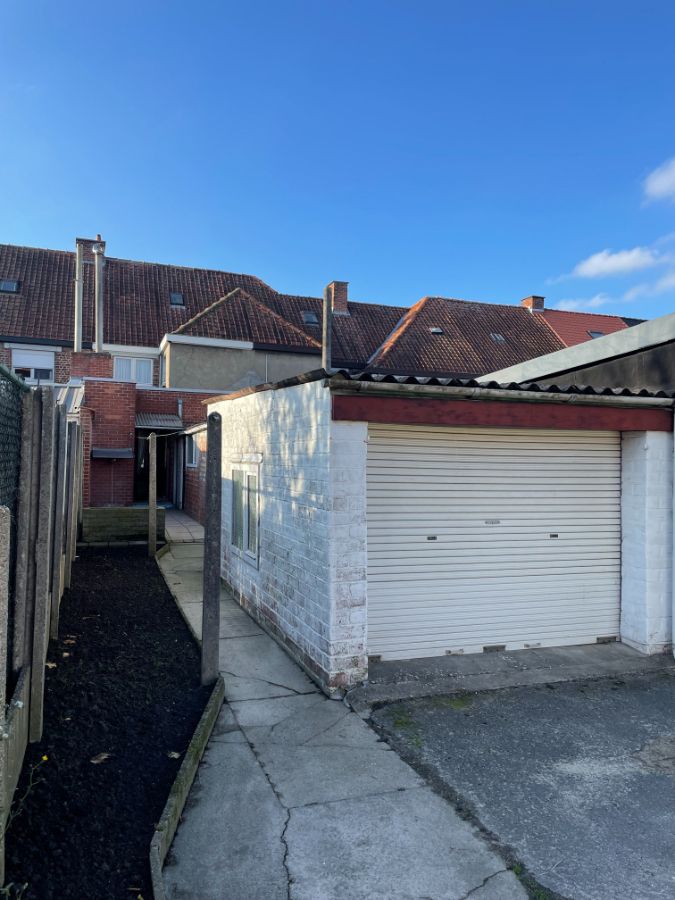 RIJWONING + stadstuin & garage foto 33