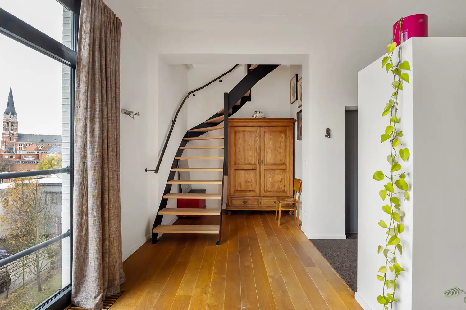 Uitzonderlijke loft 200m² + aangelegde daktuin, terras en 2 optionele garages in rustig, groen woonerf op de grens Borgerhout/Antwerpen foto 15