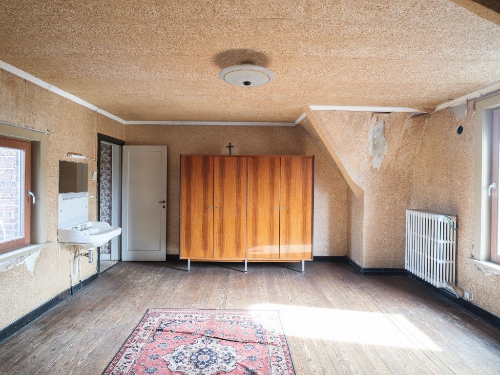Wondelgem - Ruime (397 m2 bvo) en karaktervolle, op te frissen burgerwoning met art-déco elementen en prachtige tuin op een boogscheut van het Centrum van Gent. foto 24