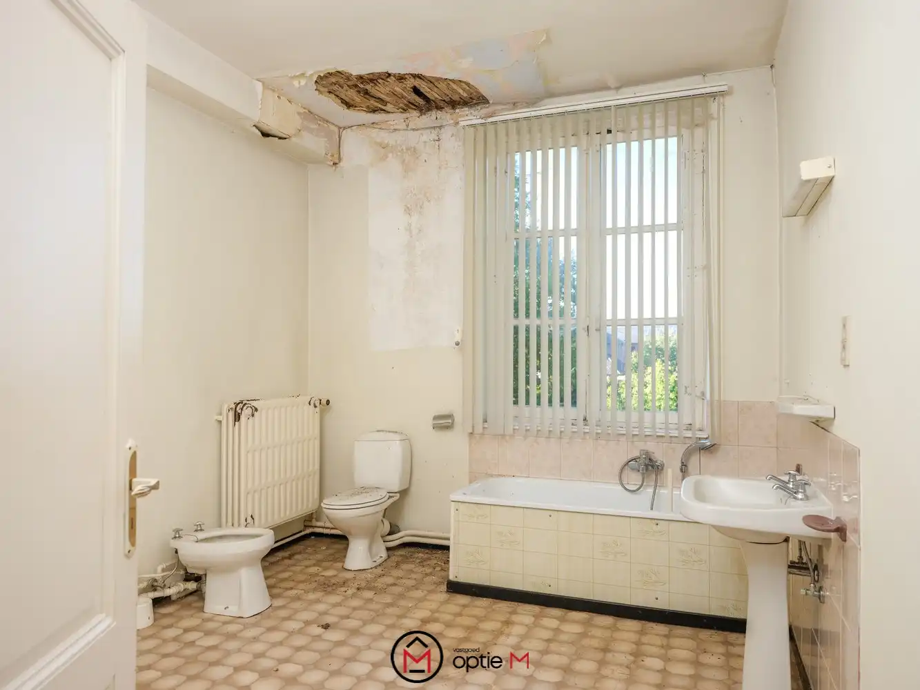 Historische pastorie te koop in het hart van Geetbets foto 29