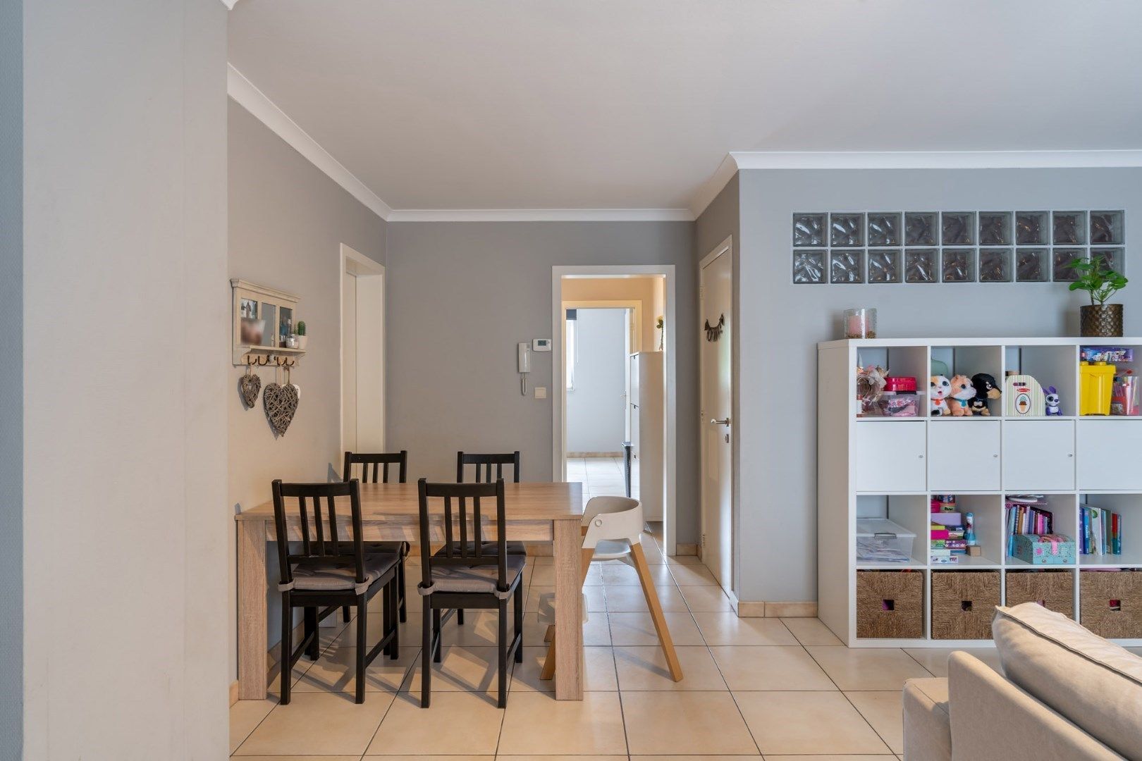 Verzorgd, degelijk en betaalbaar appartement met ruime kelder en inpandige garage foto 10