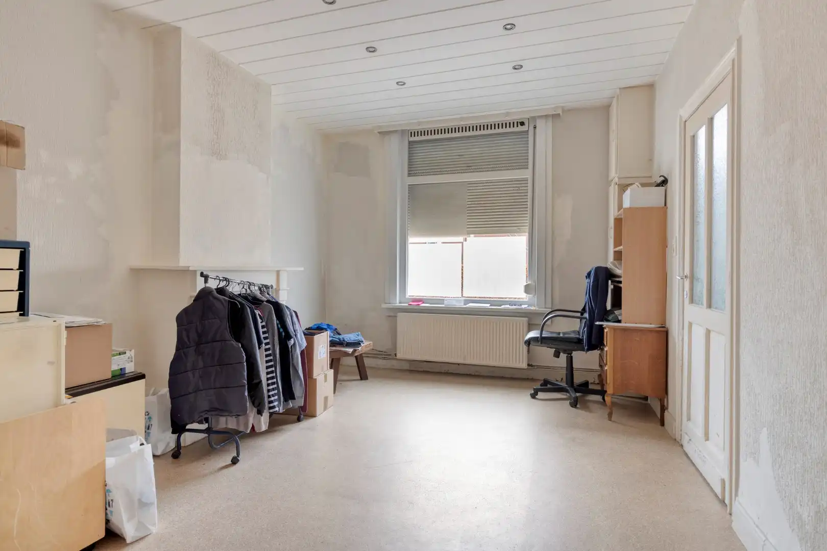 Op te knappen woning in het centrum van Mol met parkeerplaats !  foto 6