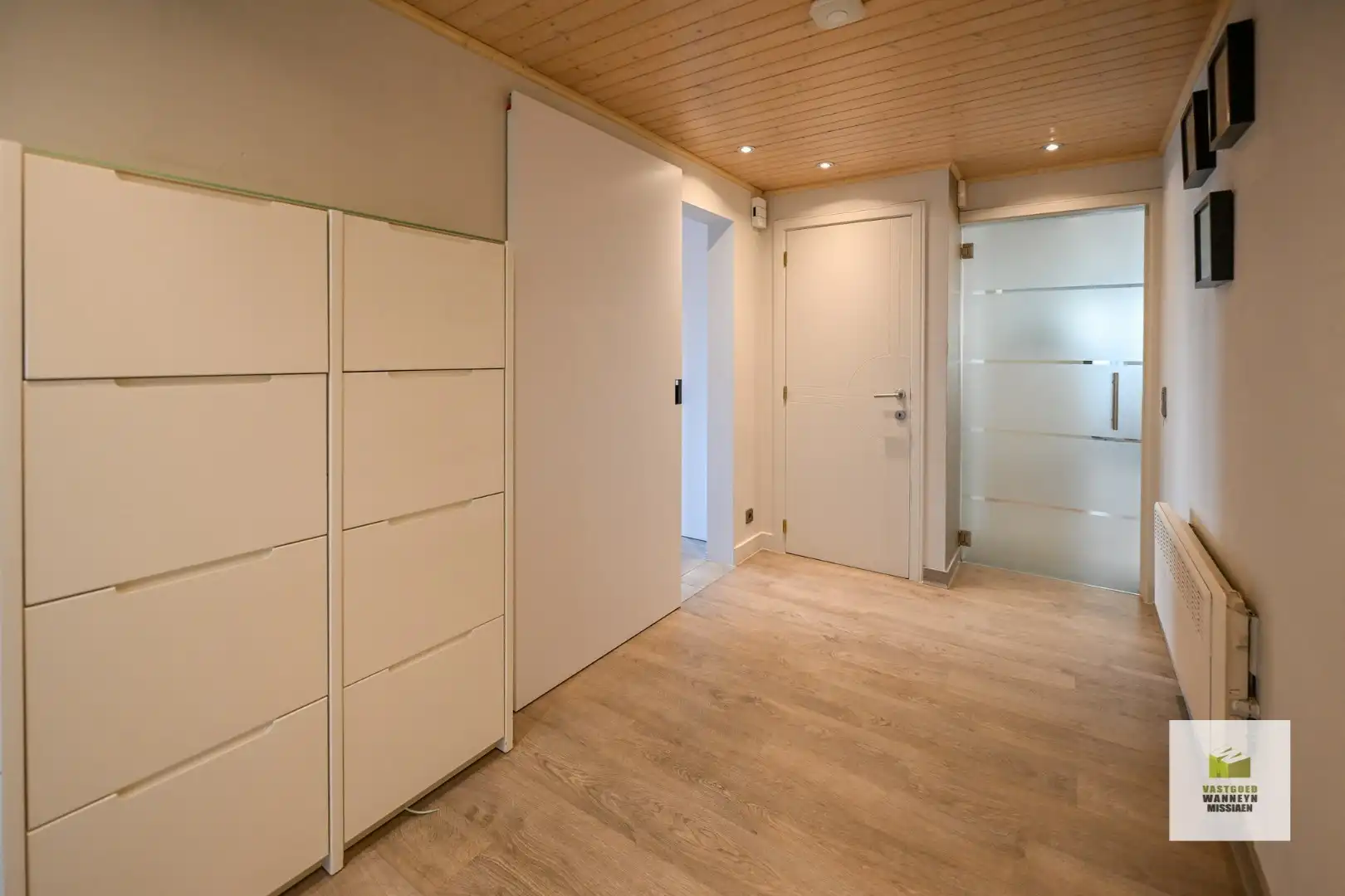 Instapklare, energiezuinige woning met 4 slaapkamers en kantoorruimte voor vrij beroep (21m2) foto 12