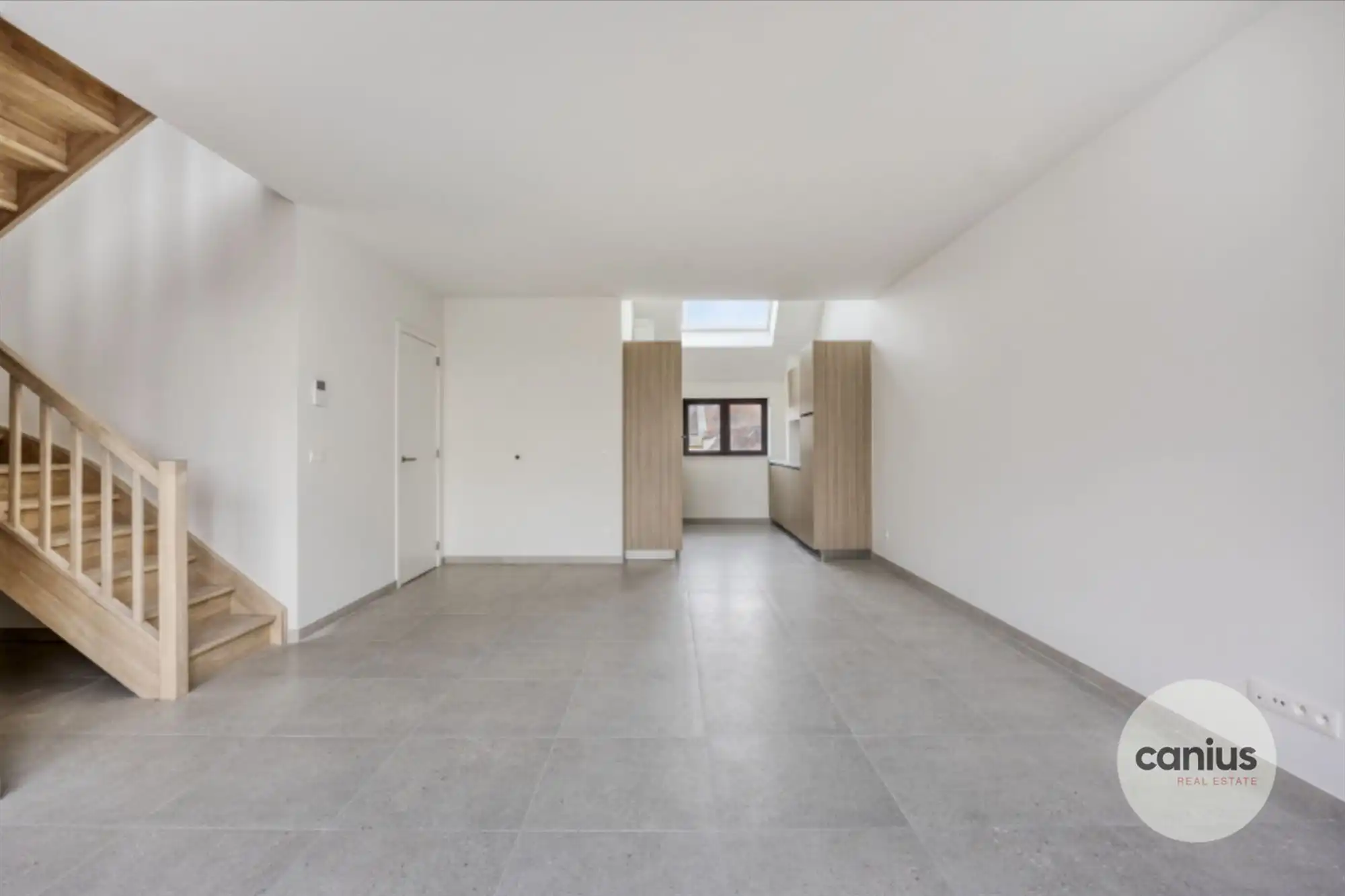 RUIM DUPLEXAPP. MET 3 SLPKS EN 2 TERRASSEN foto 4