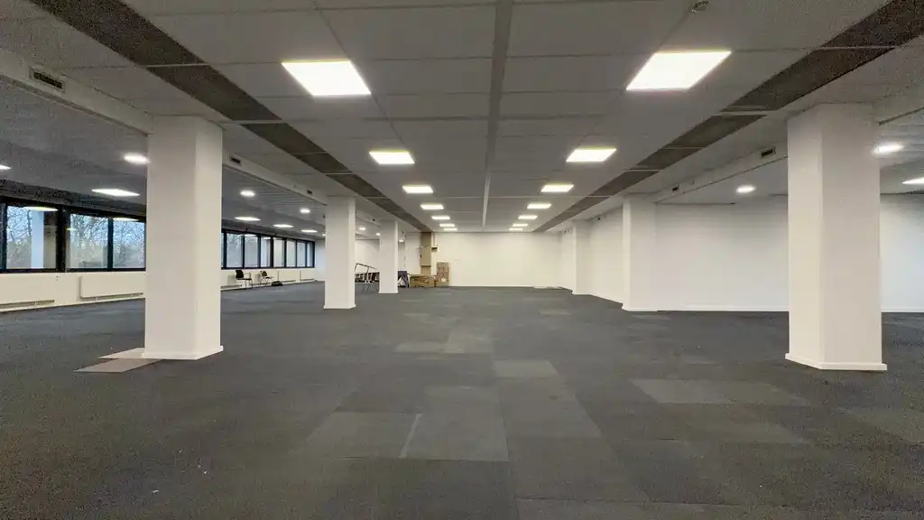 Kantoren met Scheldezicht te huur in The Office 03 te Gent foto 6