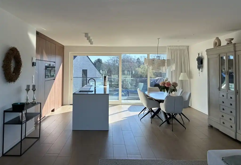 Nieuwbouw dakappartement met zicht op de vaart  foto 5