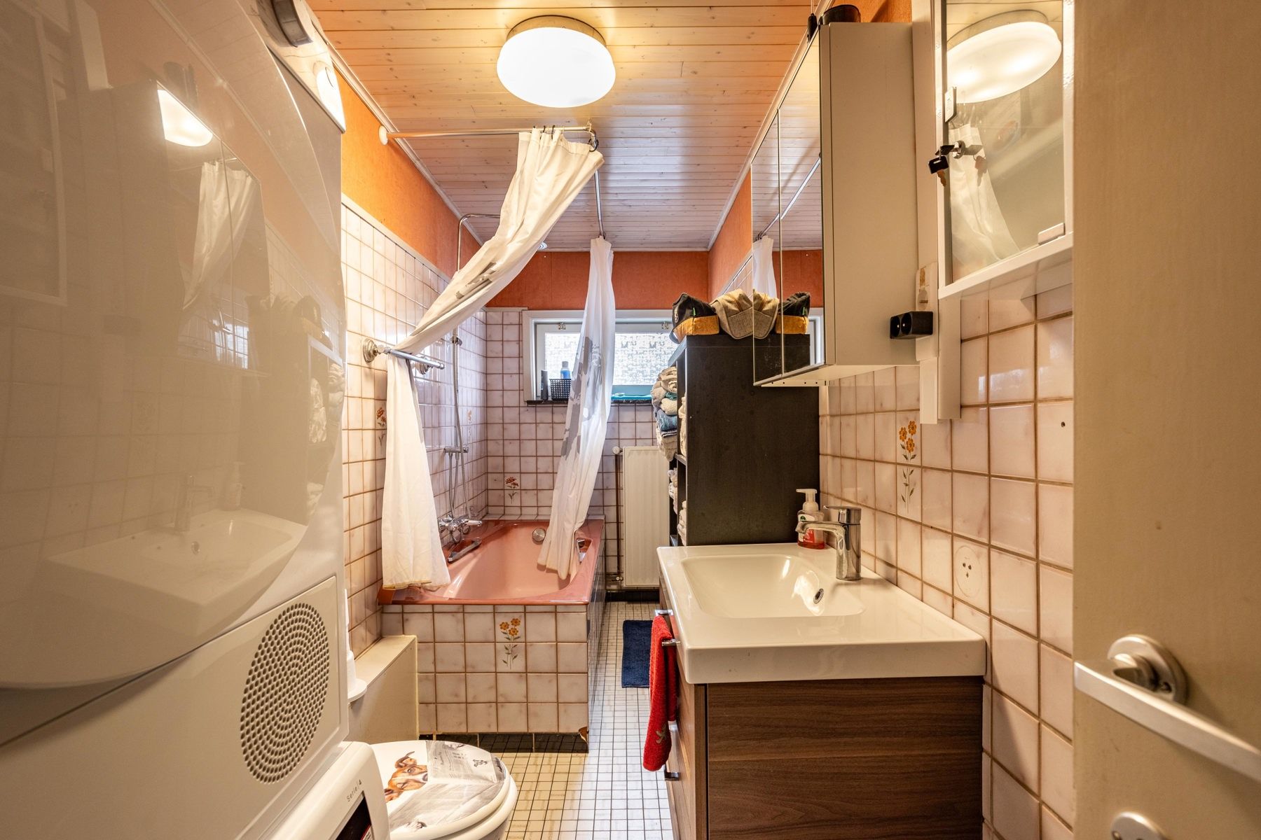 Woning met 3 garages en mogelijkheid tot verkaveling foto 15