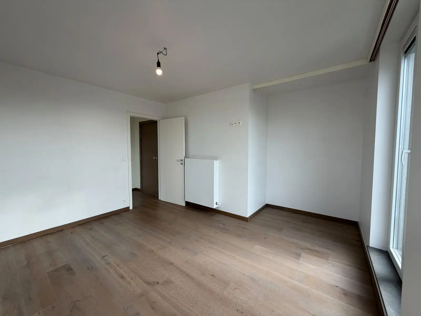 Zeer lichtrijk duplexappartement met twee slaapkamers en ruime terrassen in Oostende foto 5