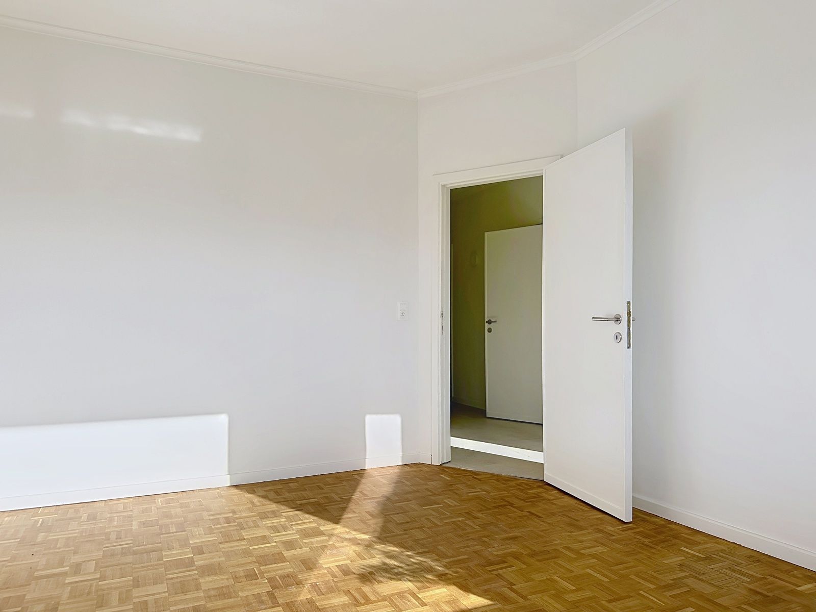 Gerenoveerd appartement in centrum Aartselaar foto 19