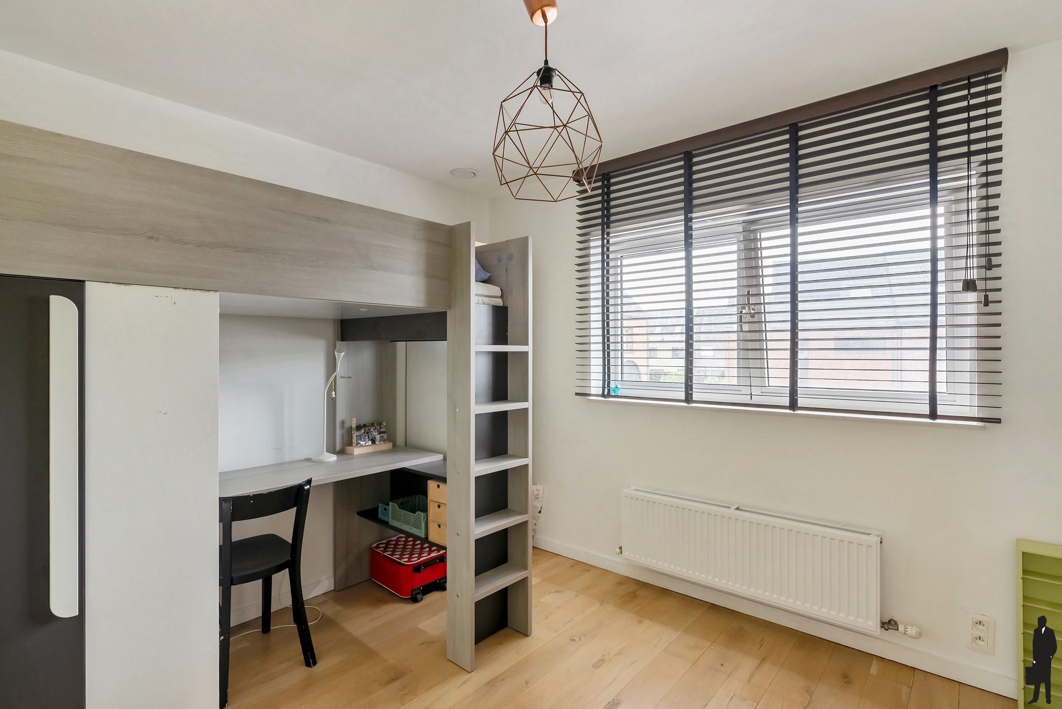 Ruime, energiezuinige woning (EPC A) met 5 slks en bureau in rustige doodlopende straat op 432 m² foto 19