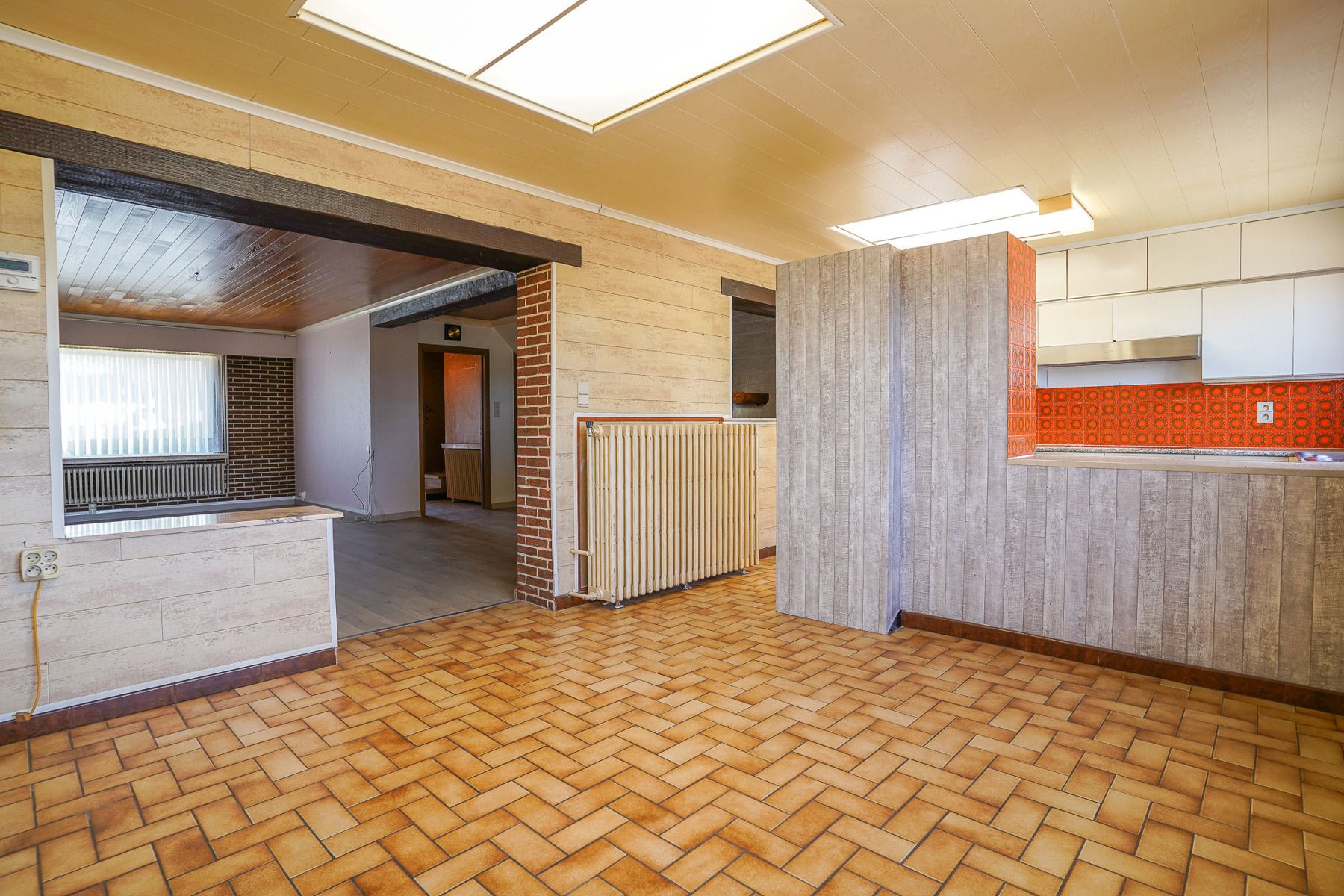 Rustig gelegen, te renoveren half open bebouwing in Tisselt. foto 8