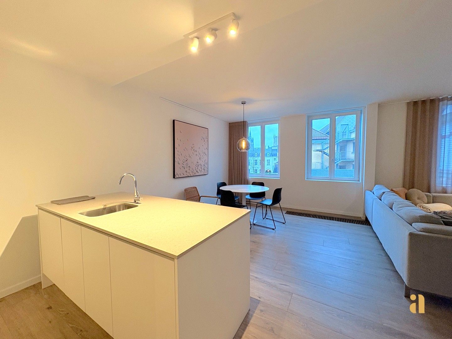 Luxueus gemeubeld appartement te huur foto 9