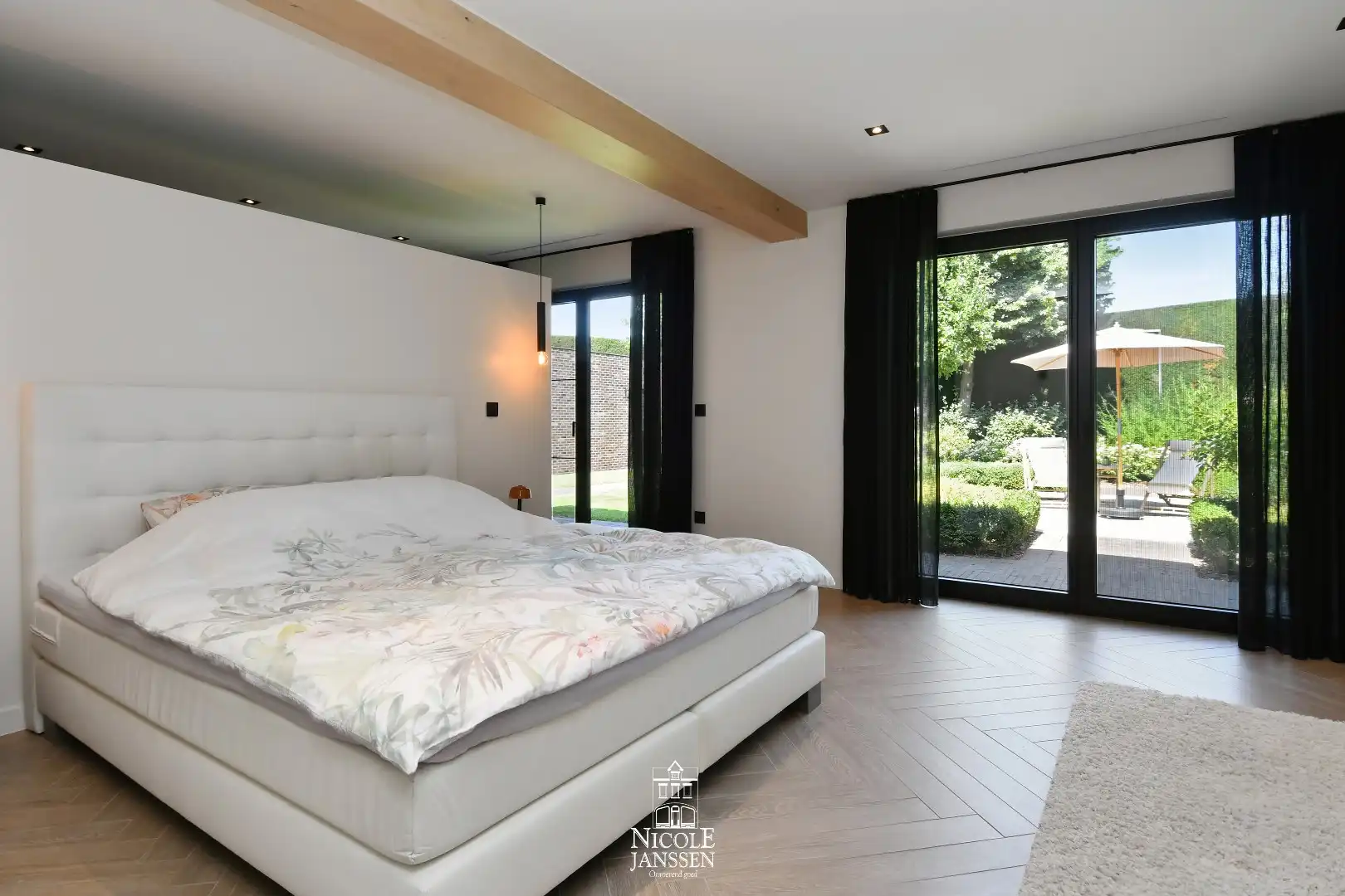 Gerenoveerde hoevewoning foto 11