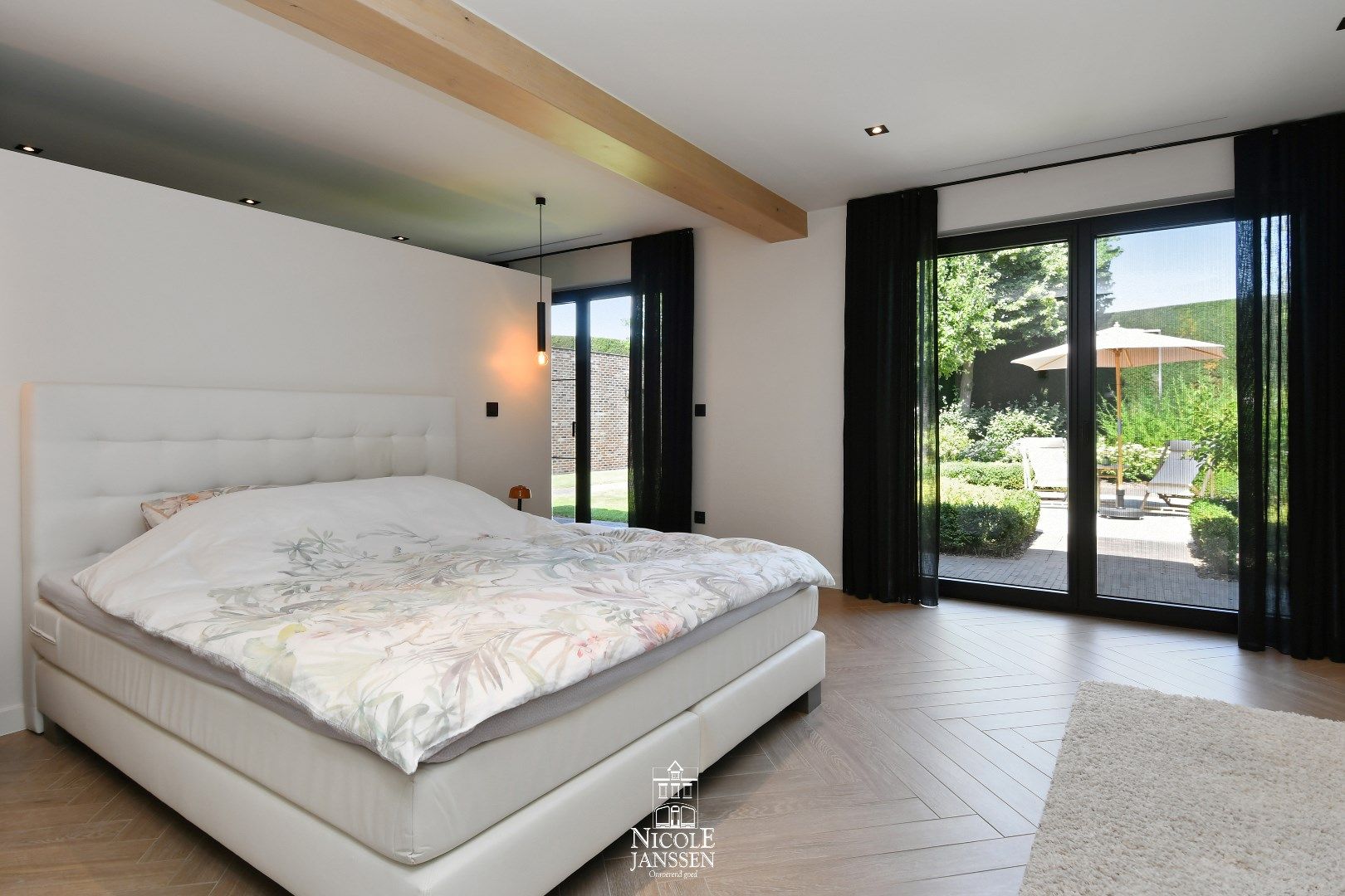 Gerenoveerde hoevewoning foto 11