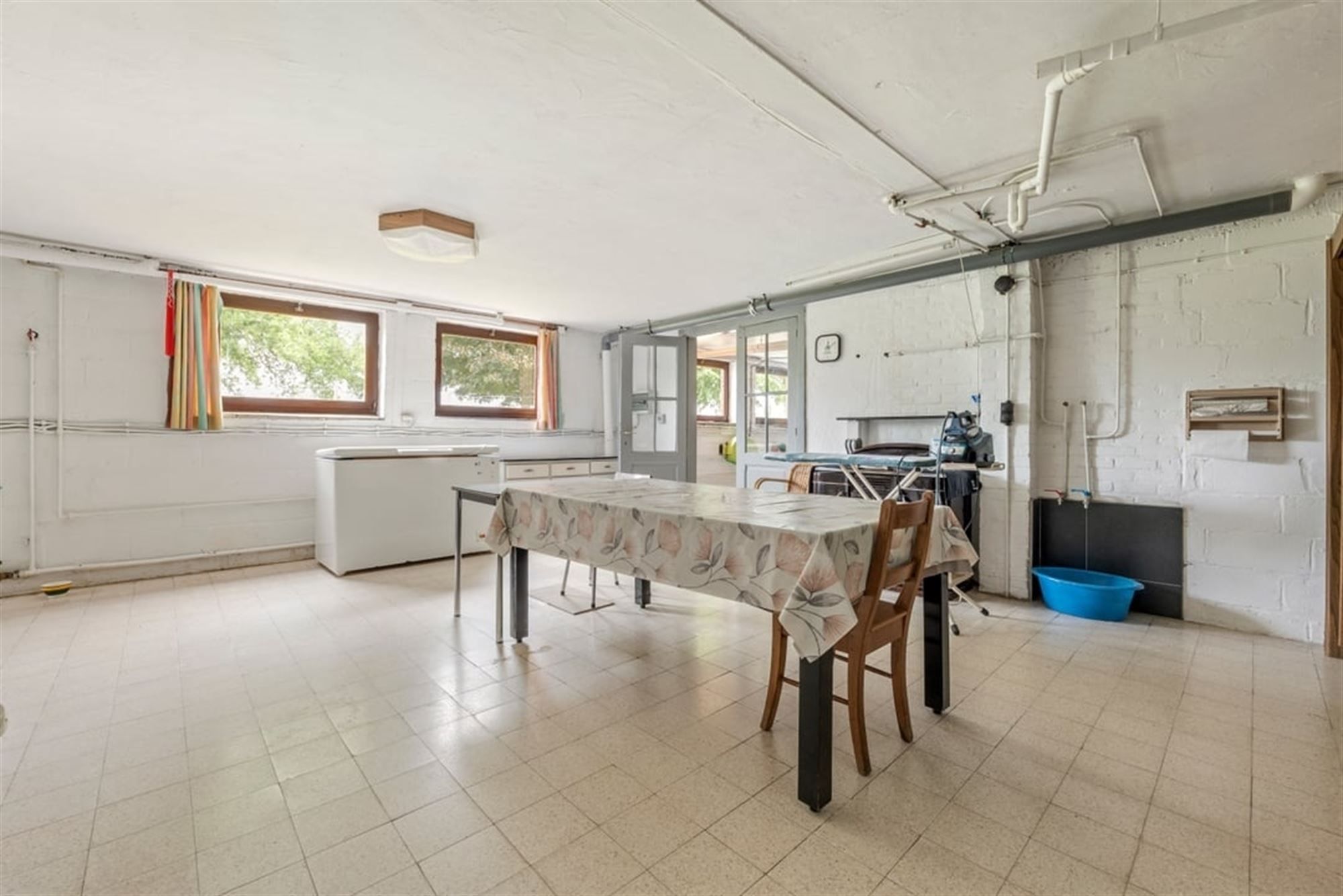 RUIME GEZINSWONING MET LOODS EN WEIDE OP 1,1 HECTARE IN HET LANDELIJKE SINT-TRUIDEN foto 54