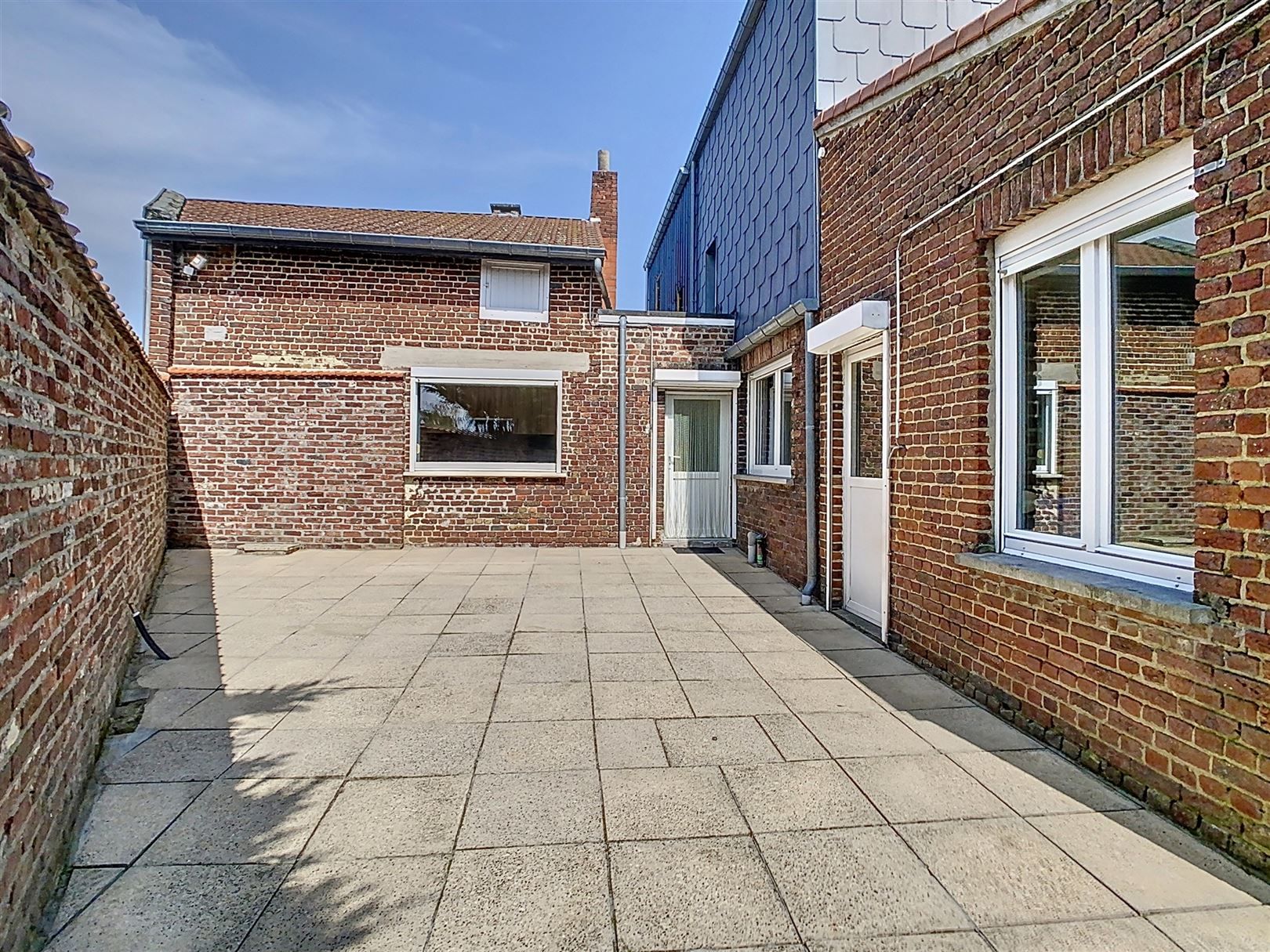 Instapklare woning, 2 slpks, tuin en garage foto 3
