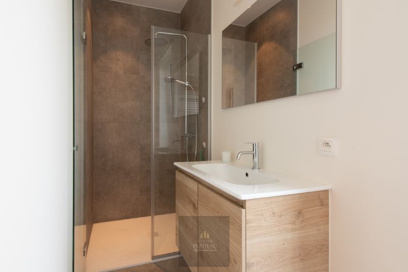 Recent luxe penthouse-appartement met 3 slaapkamers. foto 32