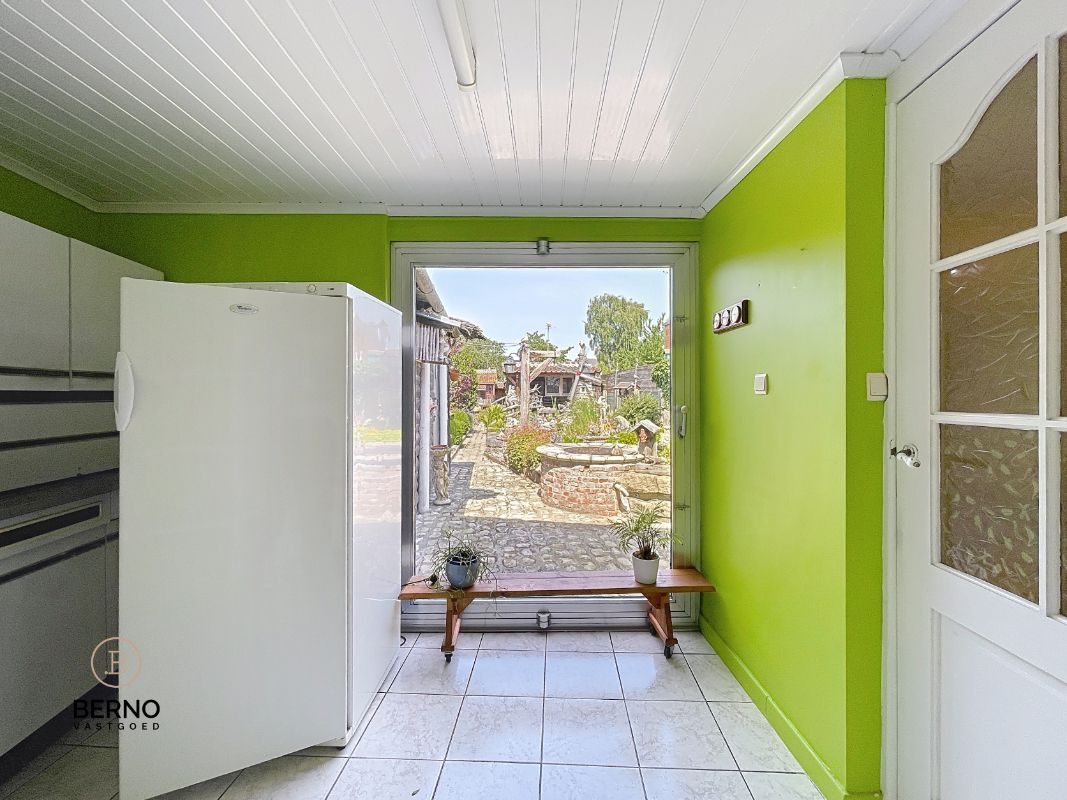 Karaktervolle woning met pitoresque tuin foto 6