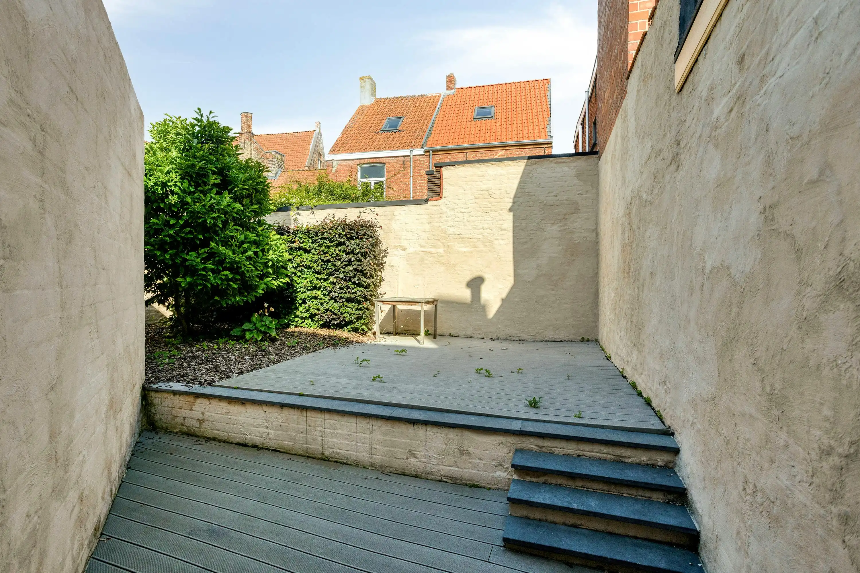 Ruim stadhuis te koop nabij het Ganzenplein in Brugge foto 2