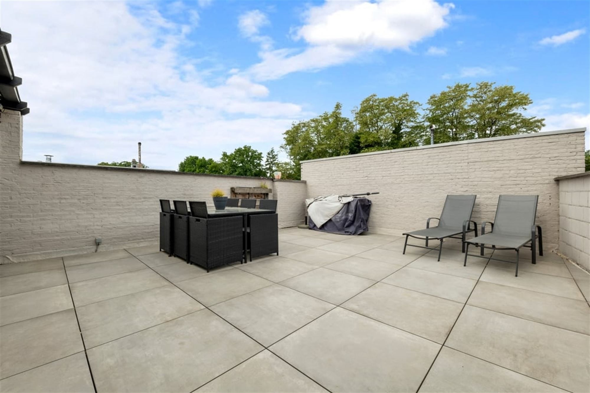 KNAP EN ENERGIEZUINIG APPARTEMENT MET 3 SLKS EN RUIM TERRAS VAN 55M² IN GENK  foto 3