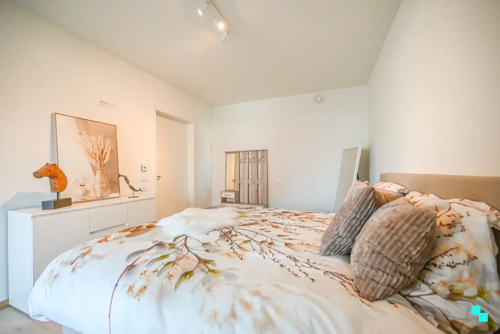 Assistentiewoning in hartje Waregem - Diverse types beschikbaar foto 13