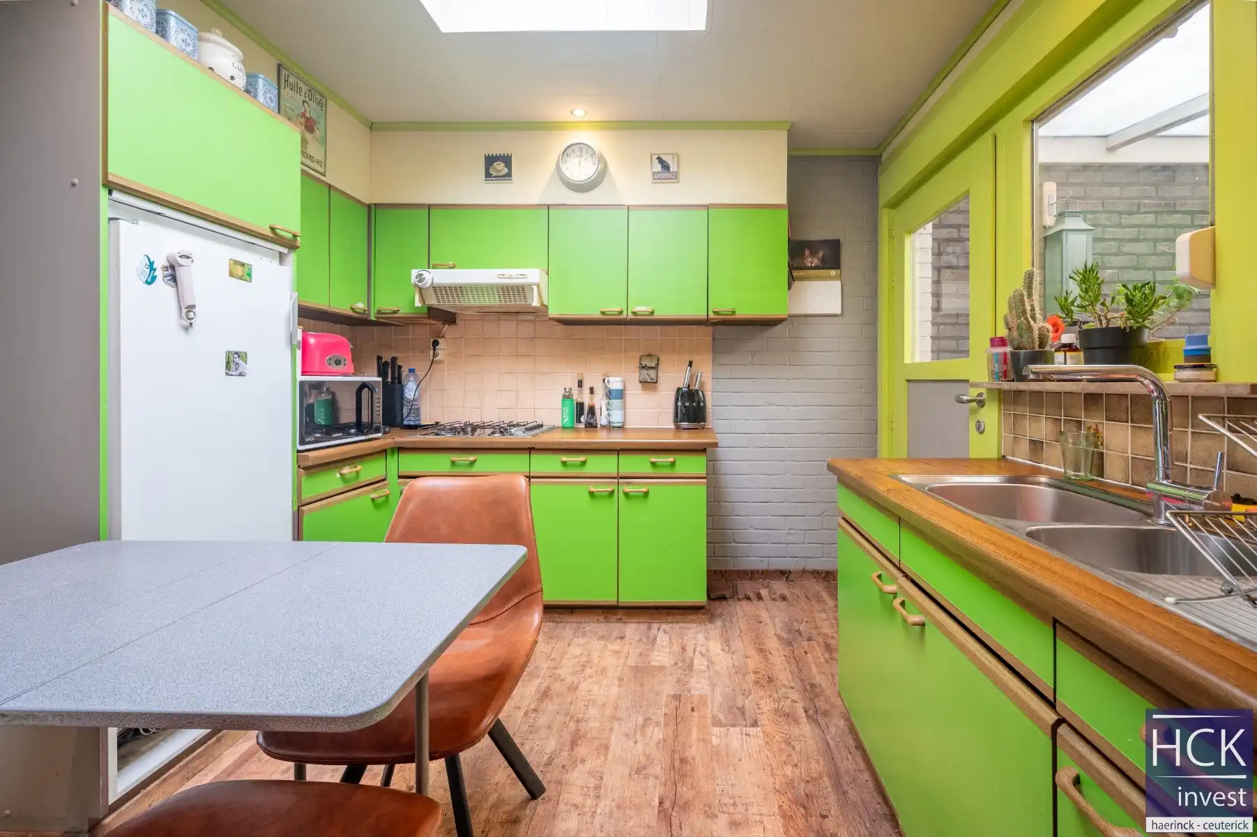 ZULTE - Mooi gelegen te renoveren rijwoning met uitweg achteraan foto 10