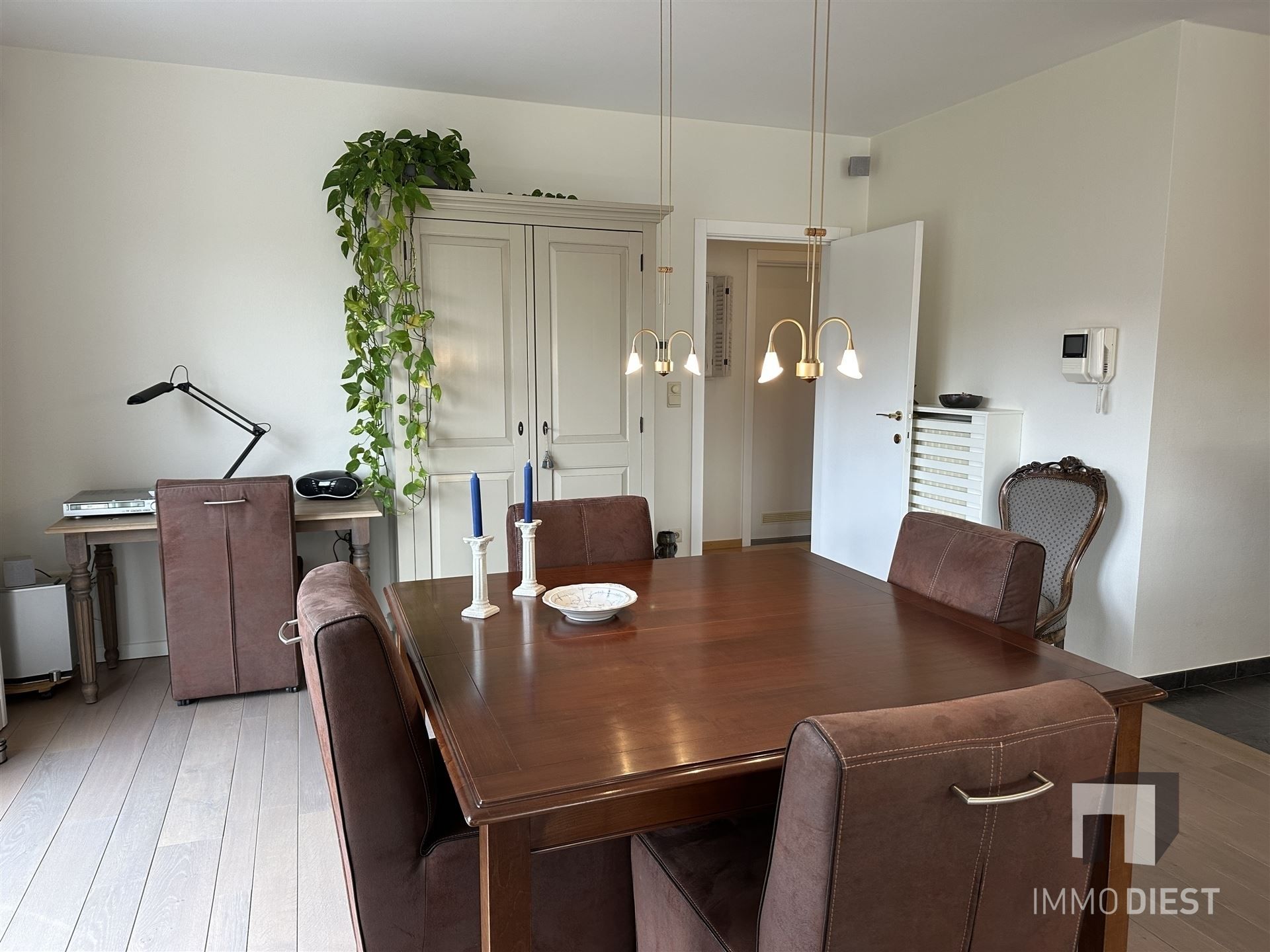 Villa appartement met zicht op de Ezeldijkmolen - 3 slpks, terras en parking foto 19