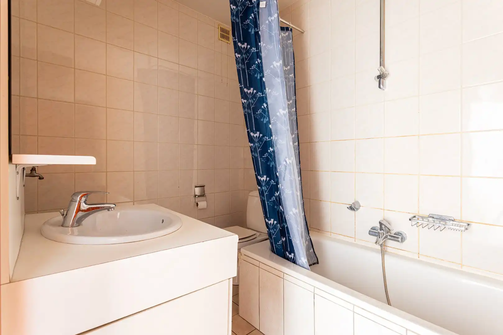 Instapklaar 2-slaapkamerappartement te koop in Temse – ideaal voor starters of investeerders! foto 7