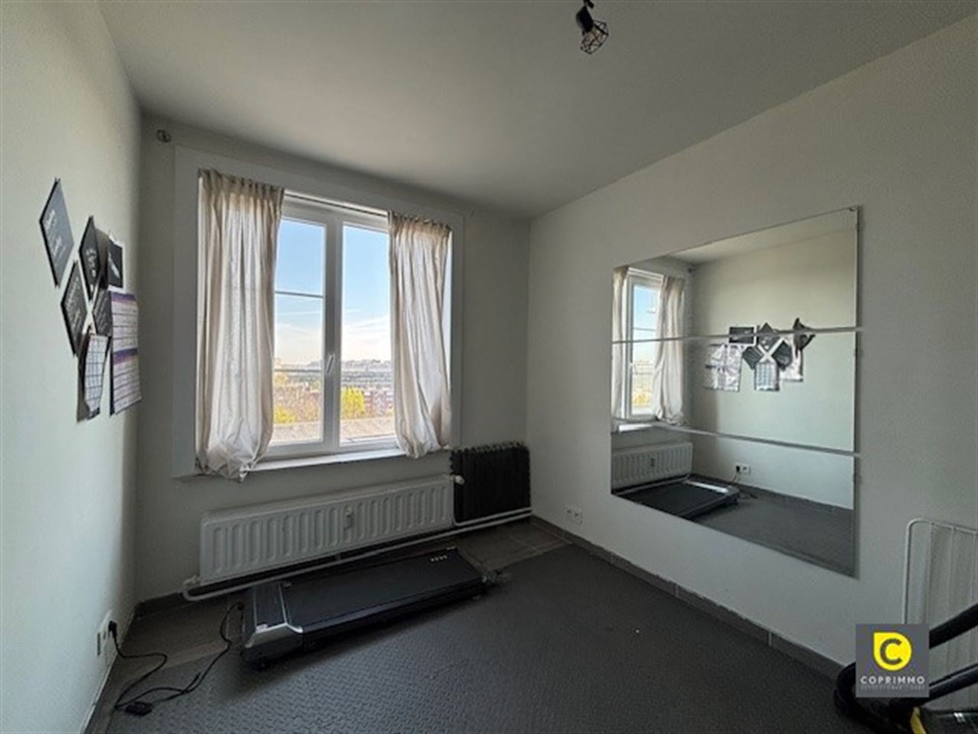 GEMEUBELD dakappartement met 2slp! foto 10