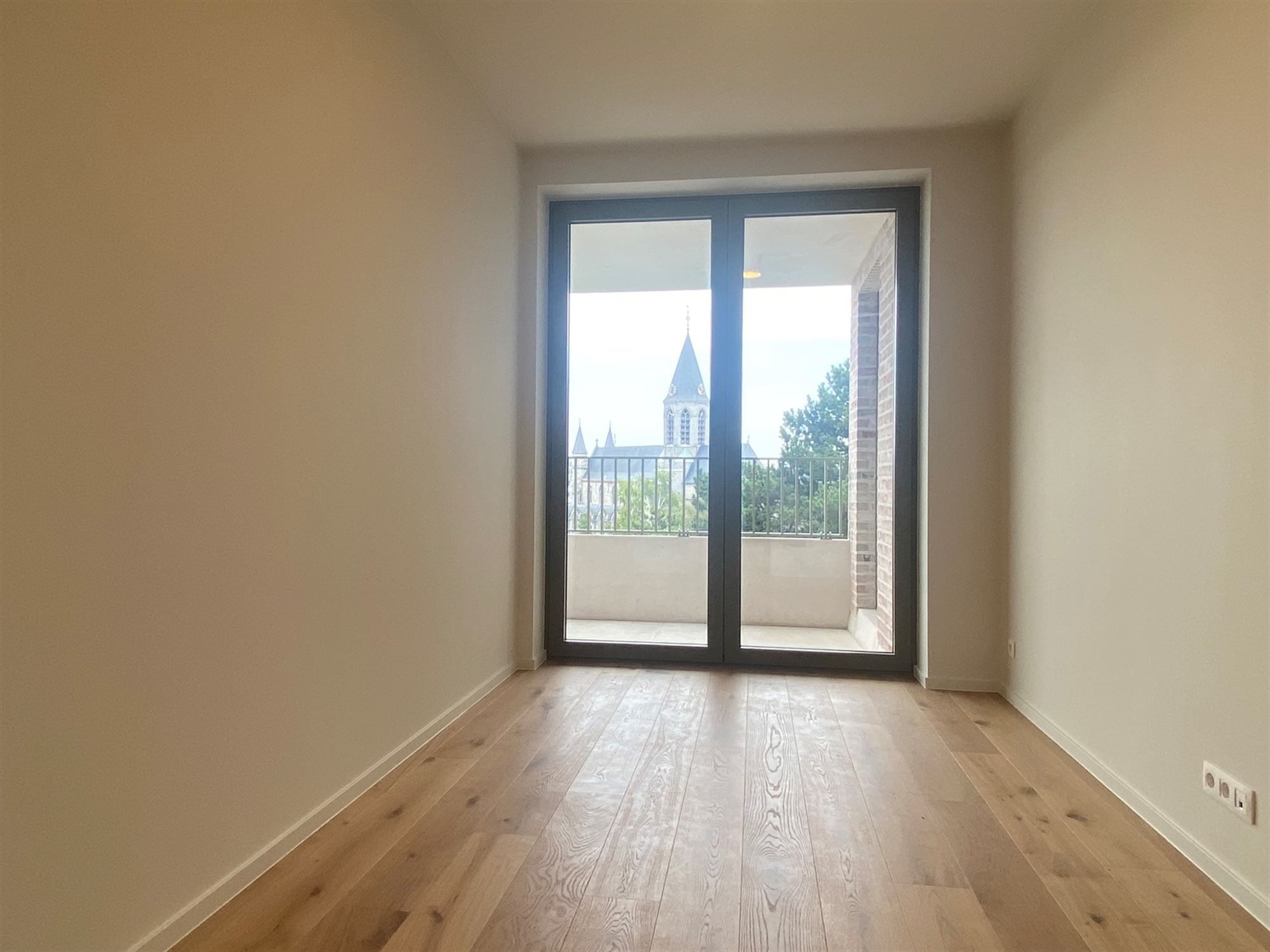 Nieuwbouw 2-Slaapkamerappartement te huur in Hartje Deinze foto 7