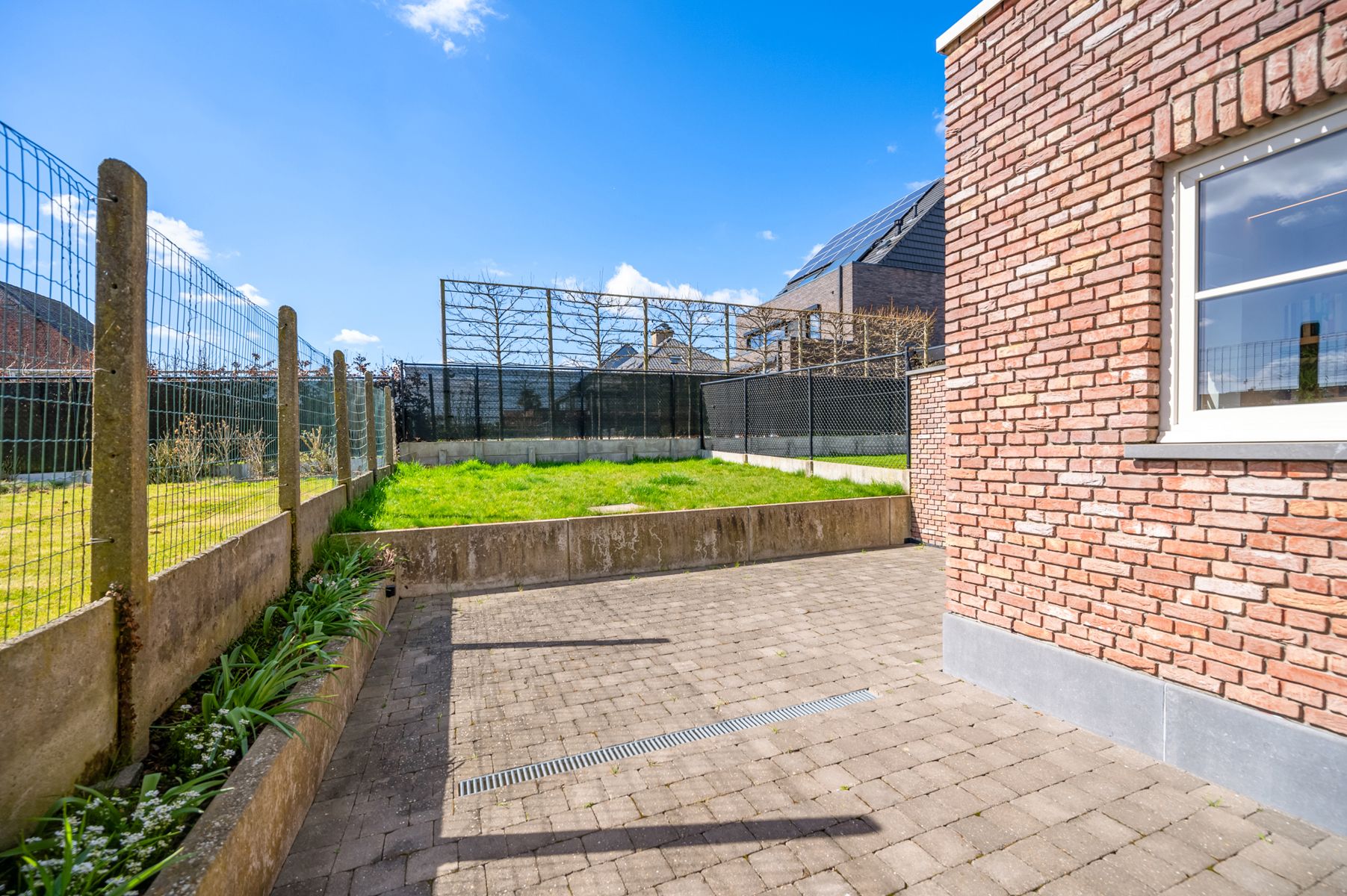 Stijlvolle energiezuinige gezinwoning 4slpk’s en tuintje! foto 24