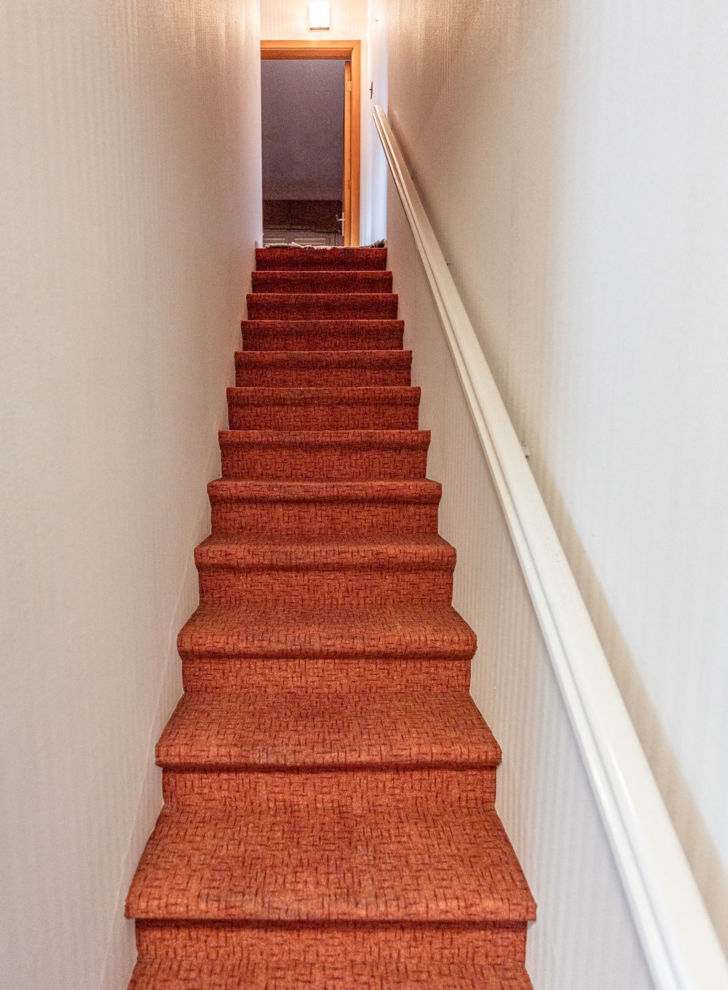 Woning in half-open bebouwing op 8 are foto 16