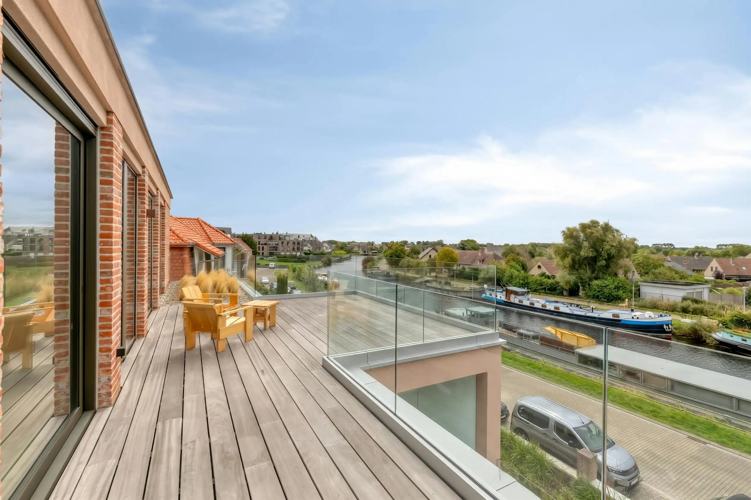Penthouse te koop aan het water in centrum Veurne foto 20