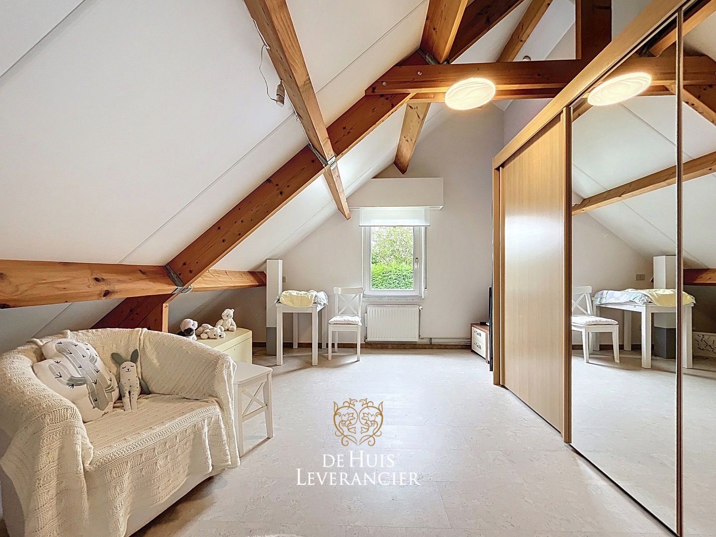 Exclusief wonen in Kontich ? Luxe, rust & ruimte met tuin met zwembad te koop ! foto 23