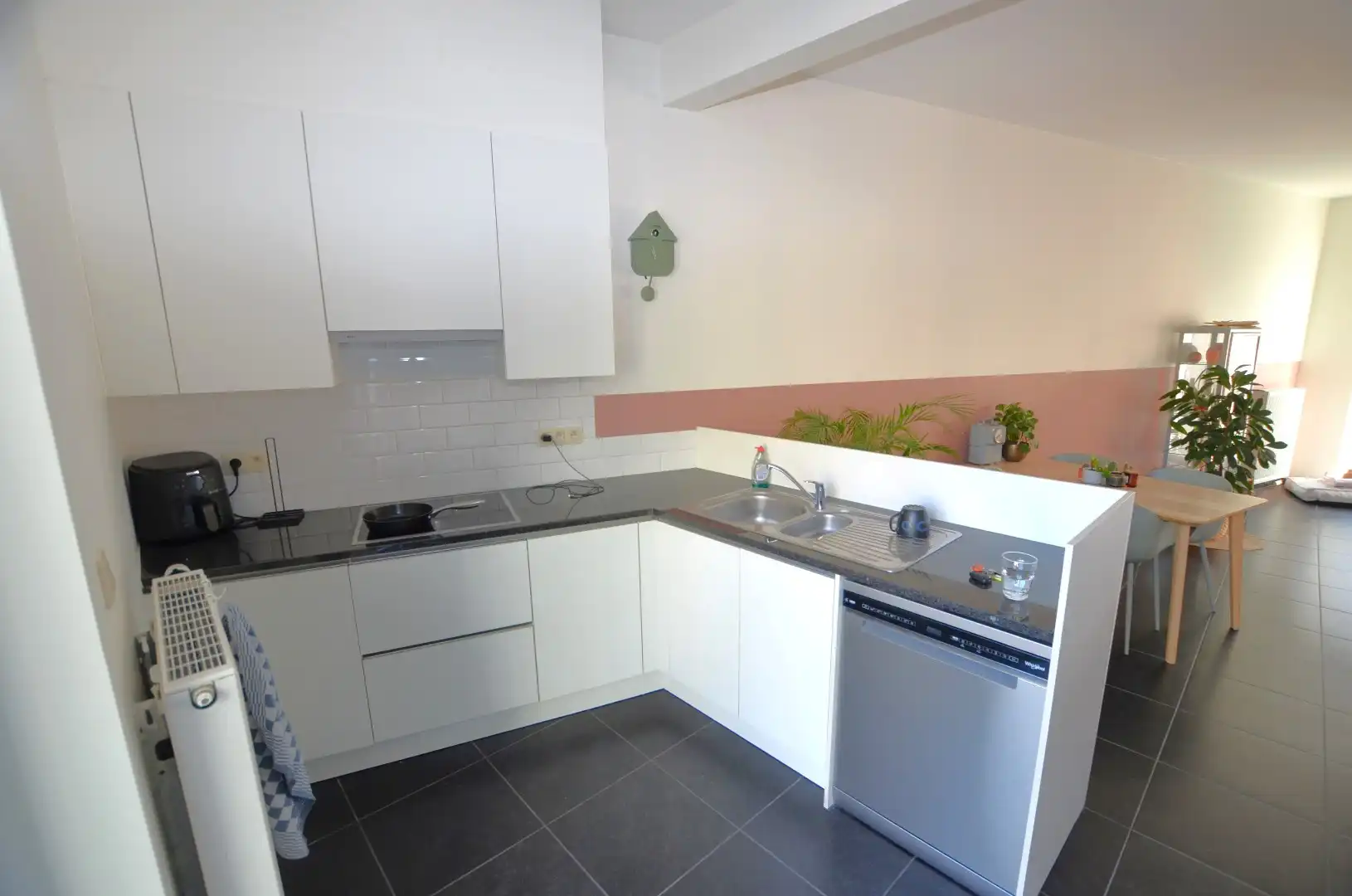 Instapklaar mooi appartement foto 4